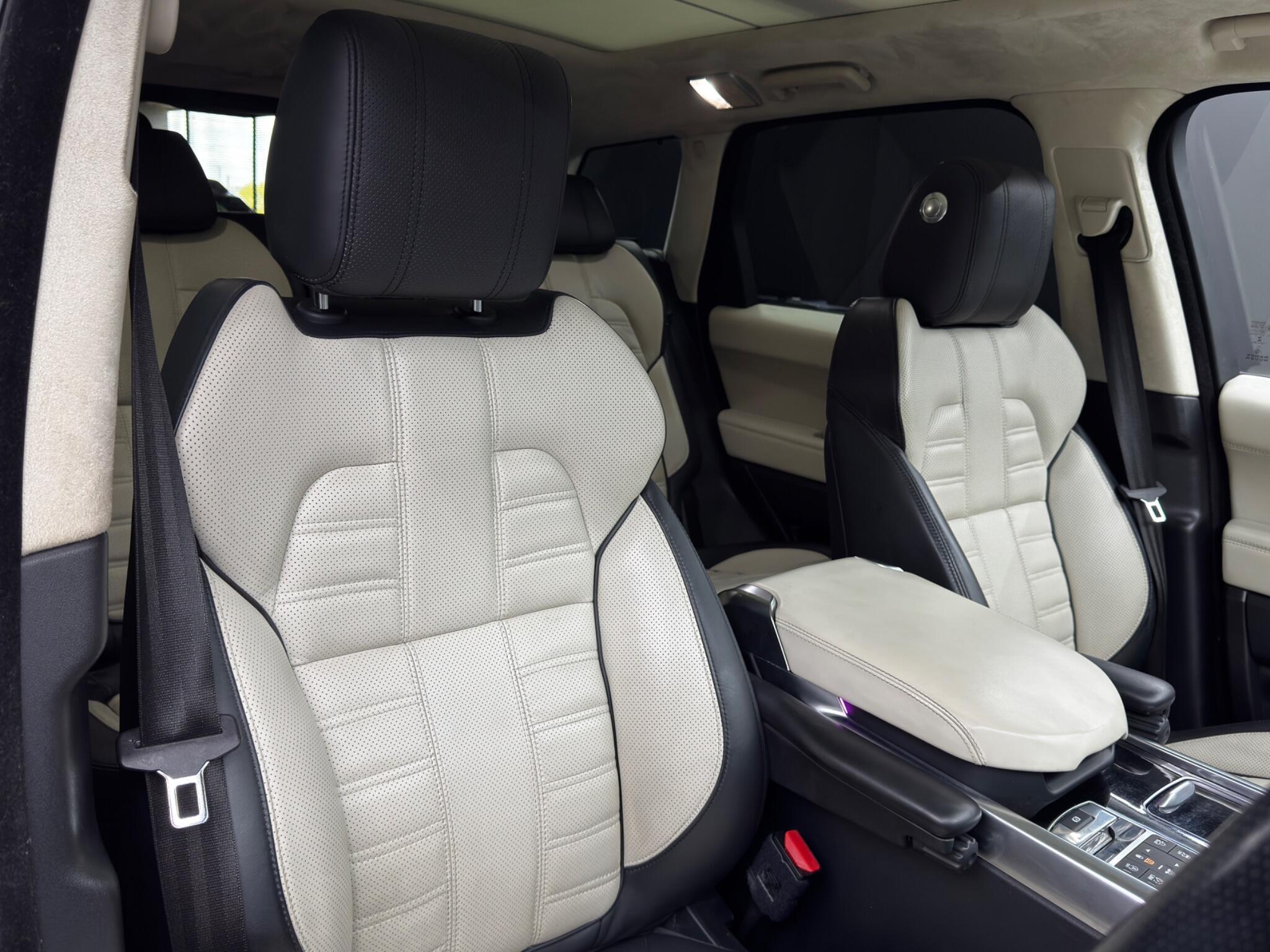 Land Rover RANGE ROVER SPORT - Image 12