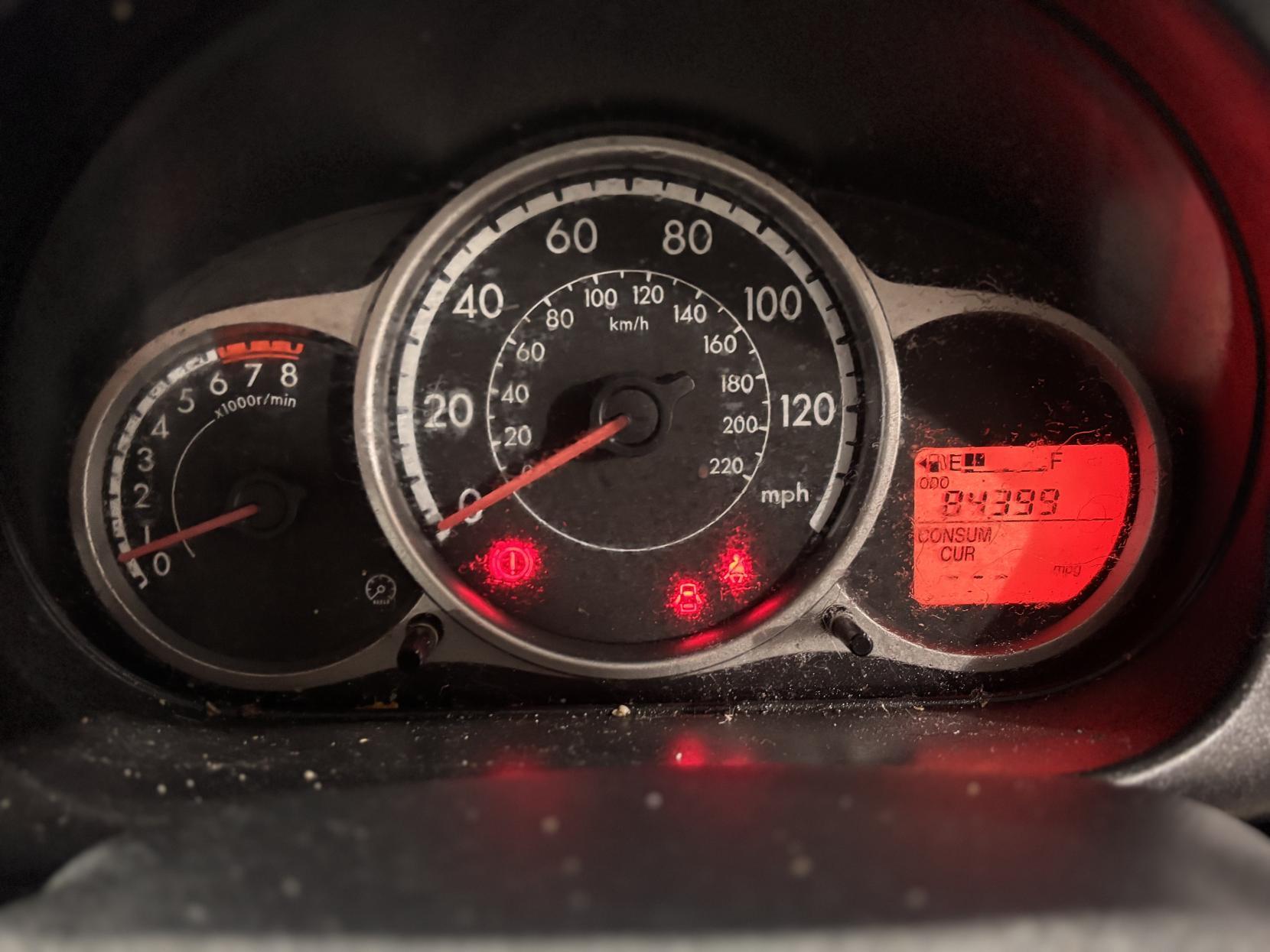 Mazda MAZDA2 - Image 12