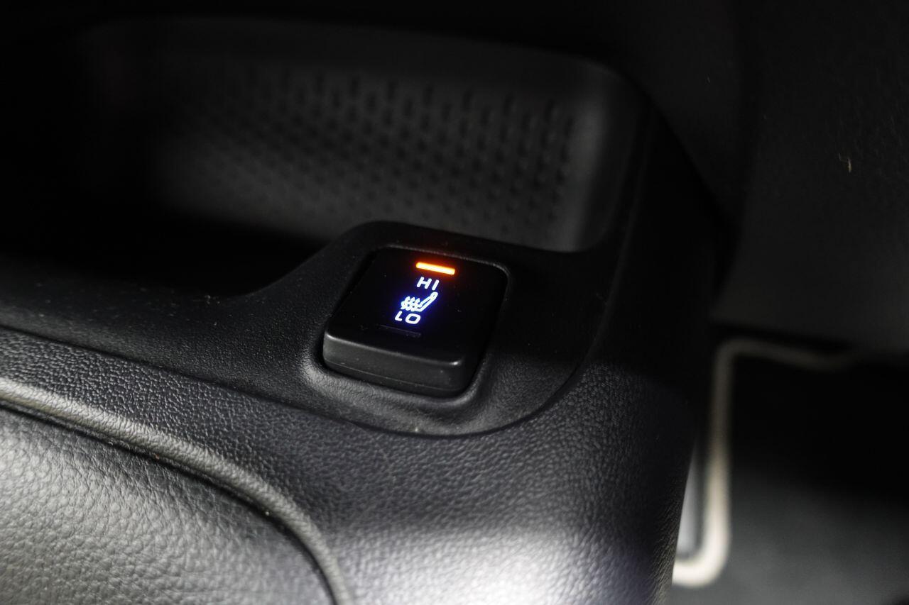 Toyota Corolla - Image 23