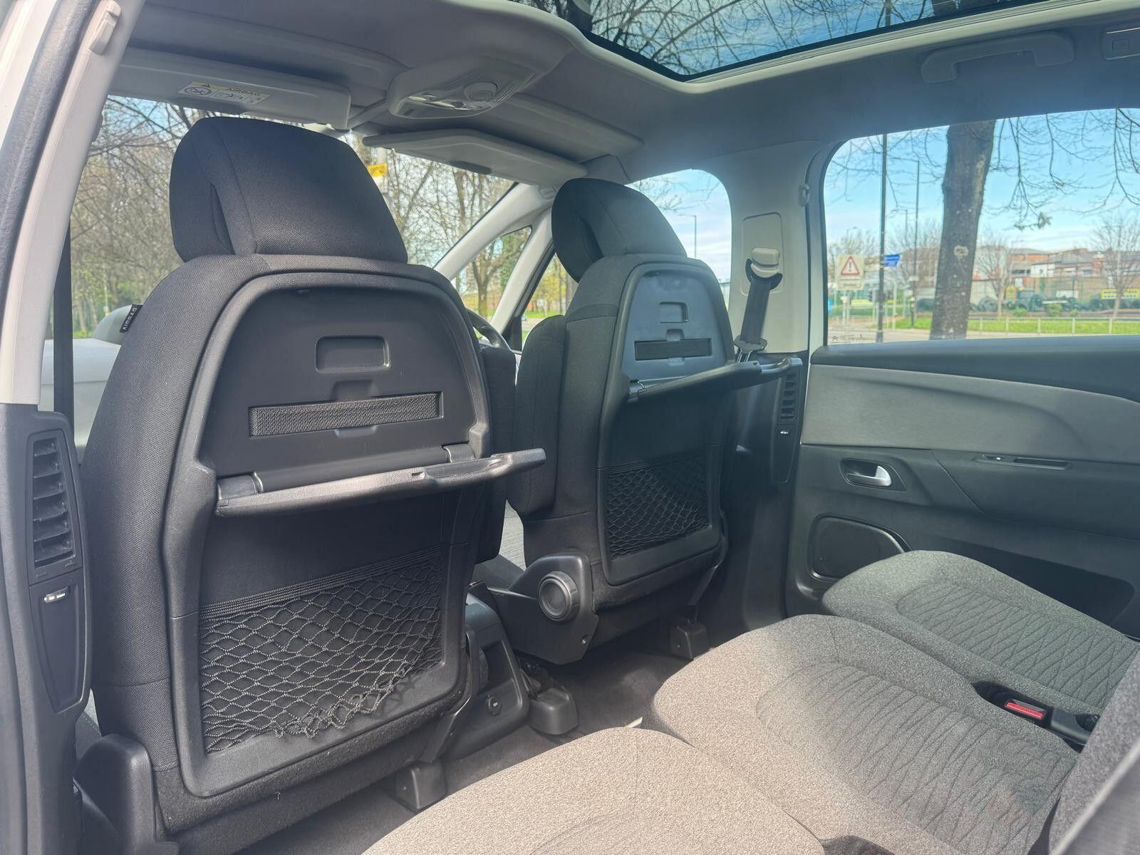 Citroen C4 Picasso - Image 31