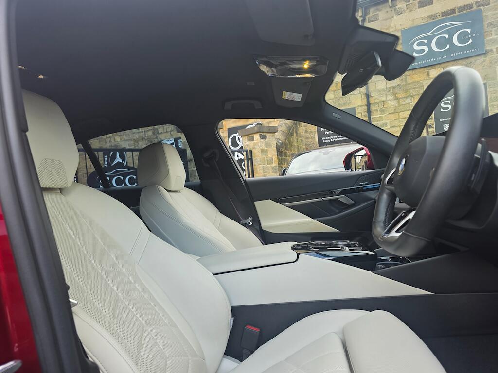 BMW 5 Series - Image 24