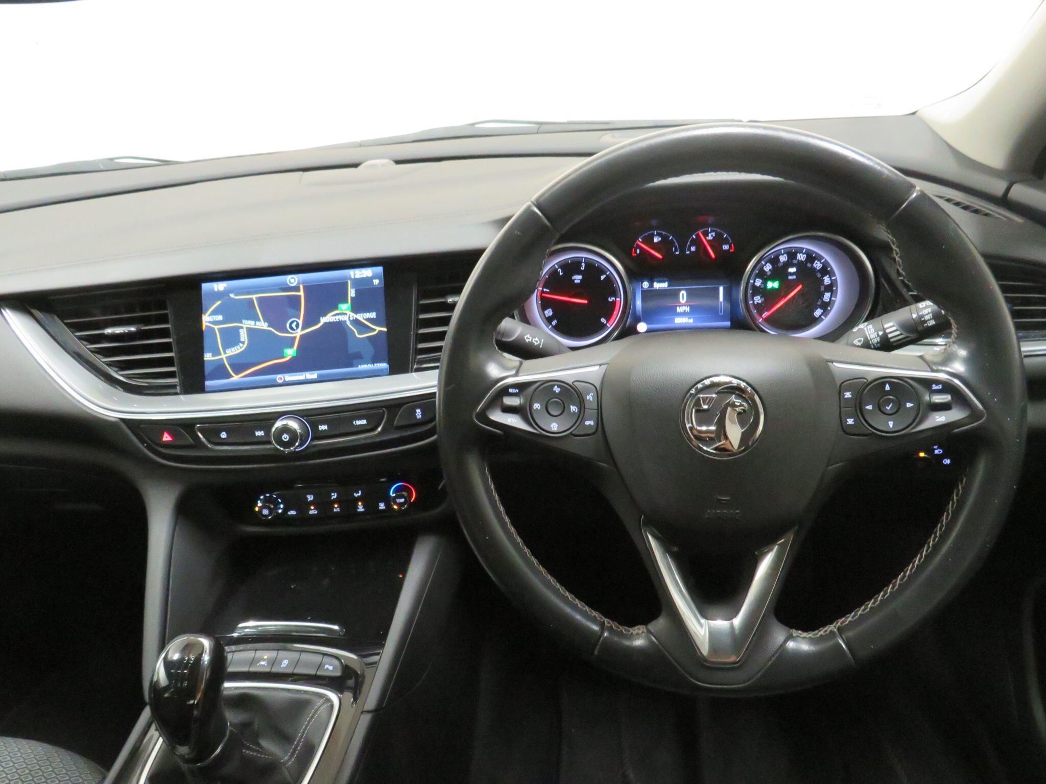 Vauxhall Insignia - Image 18