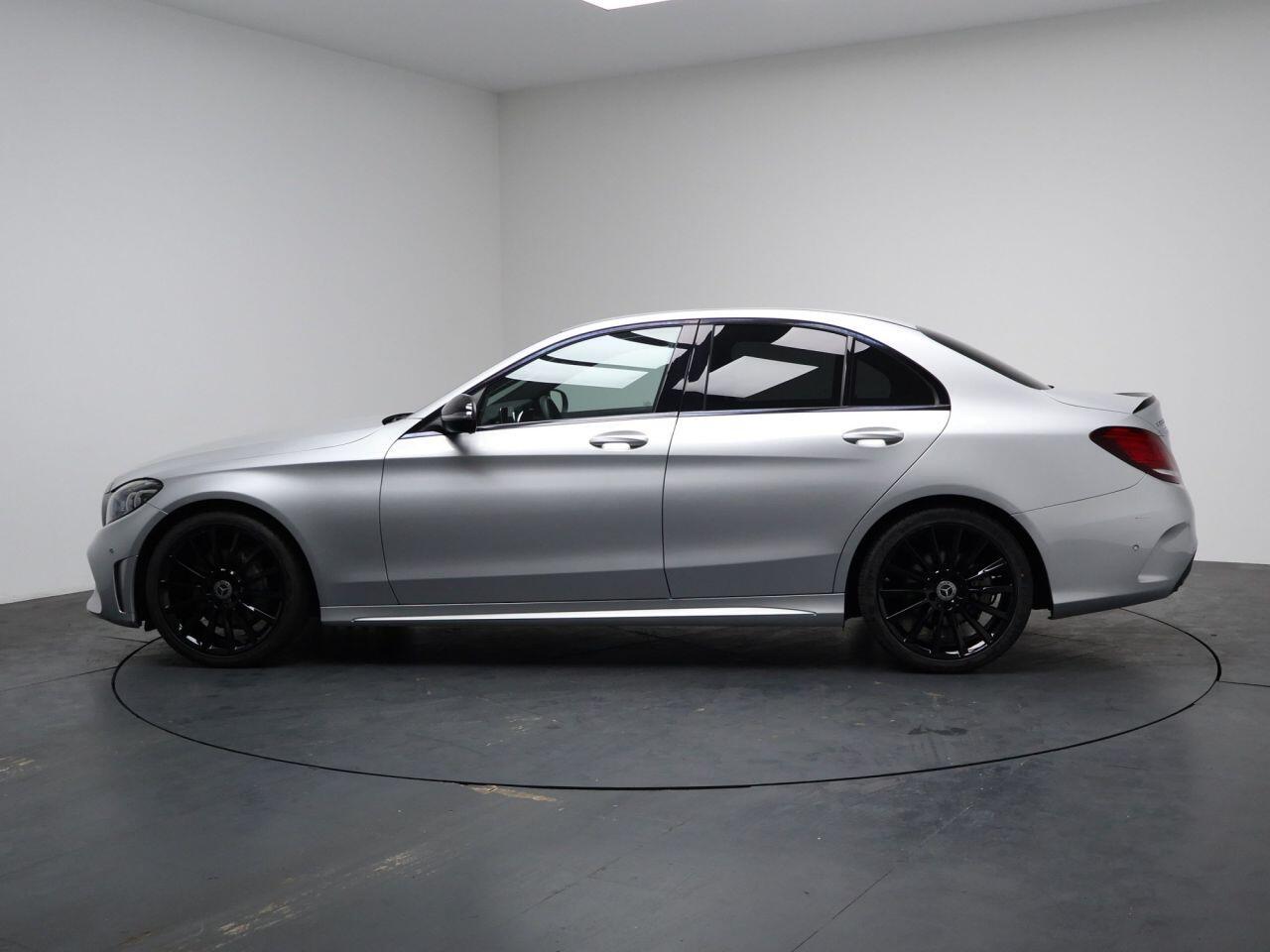 Mercedes-benz C-CLASS - Image 6