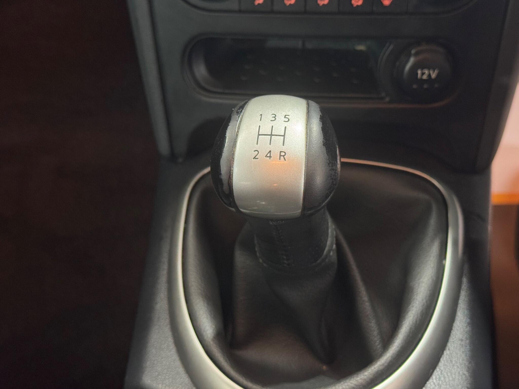 Nissan Qashqai - Image 24