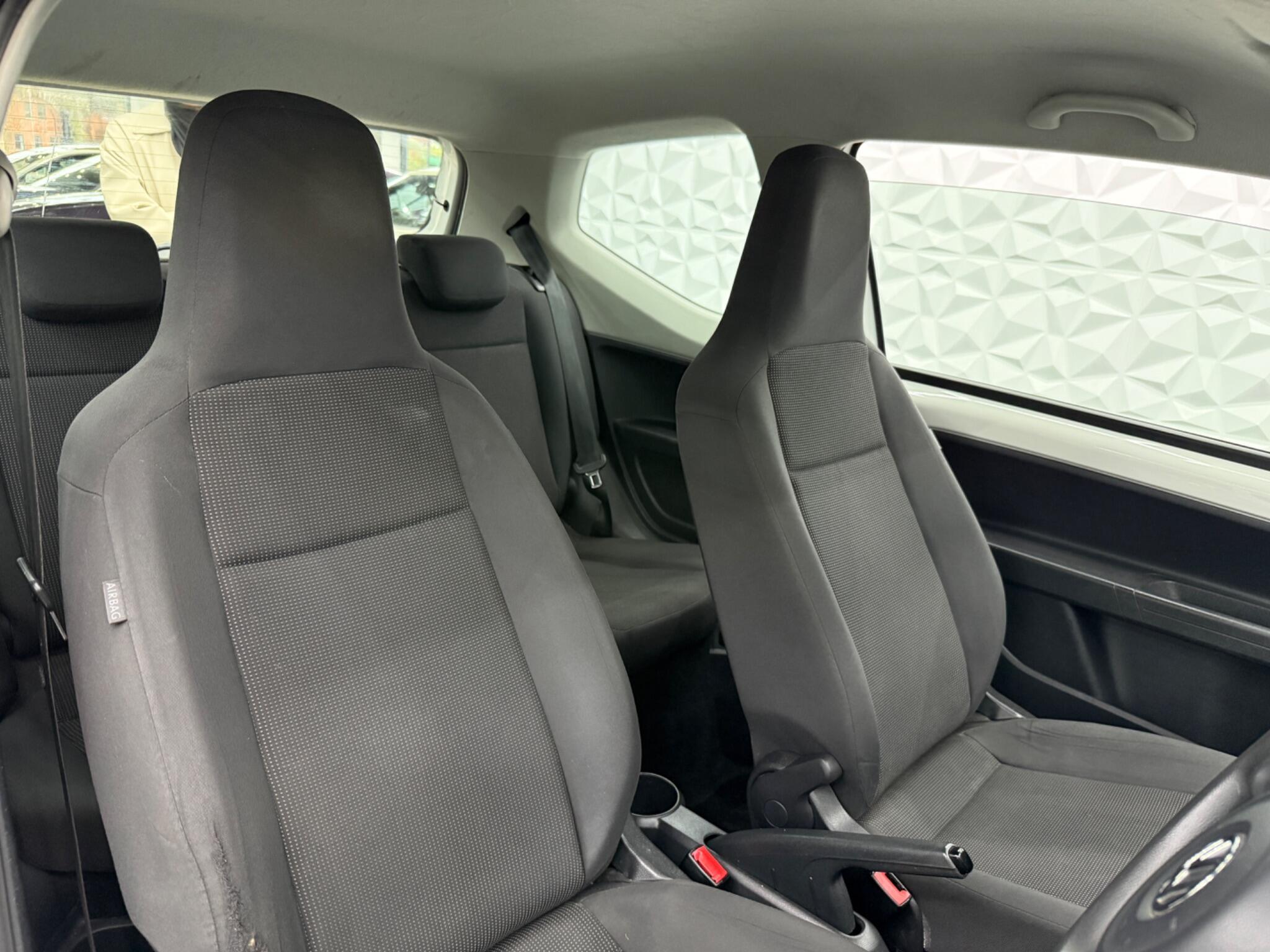 Volkswagen up! - Image 14