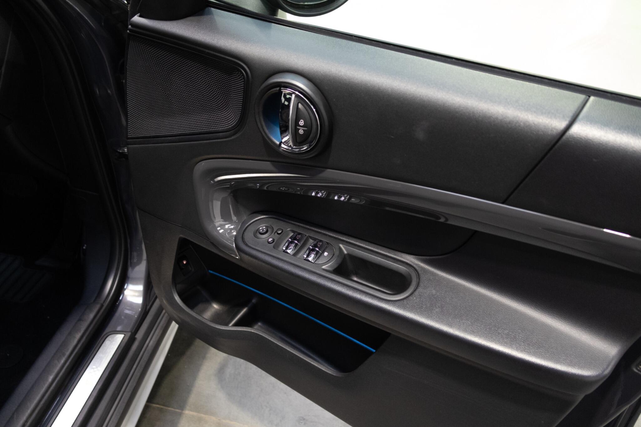 MINI Countryman - Image 33