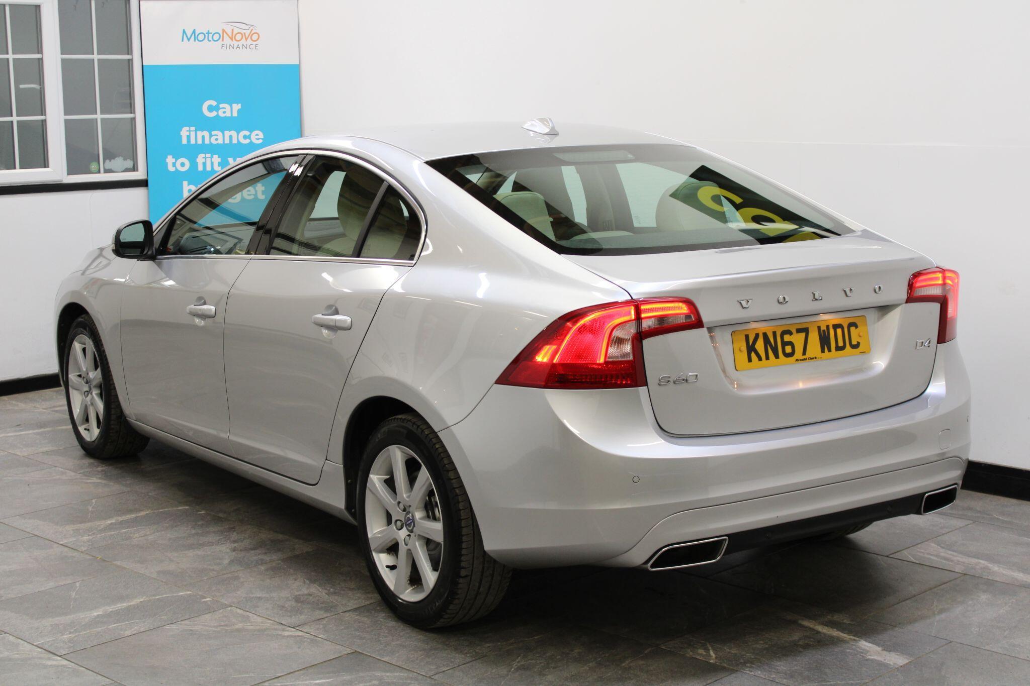 Volvo S60 - Image 18