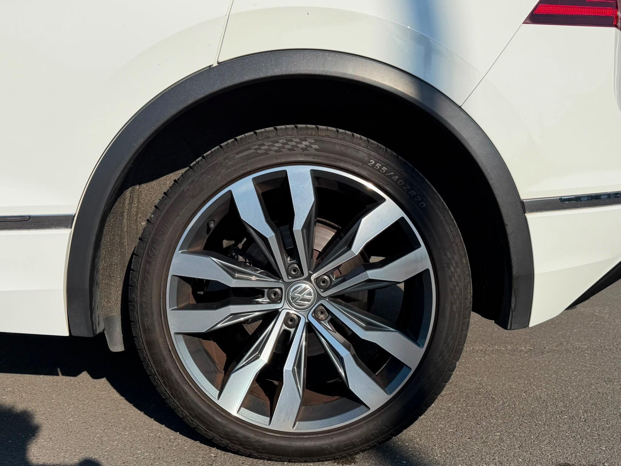 Volkswagen Tiguan - Image 7