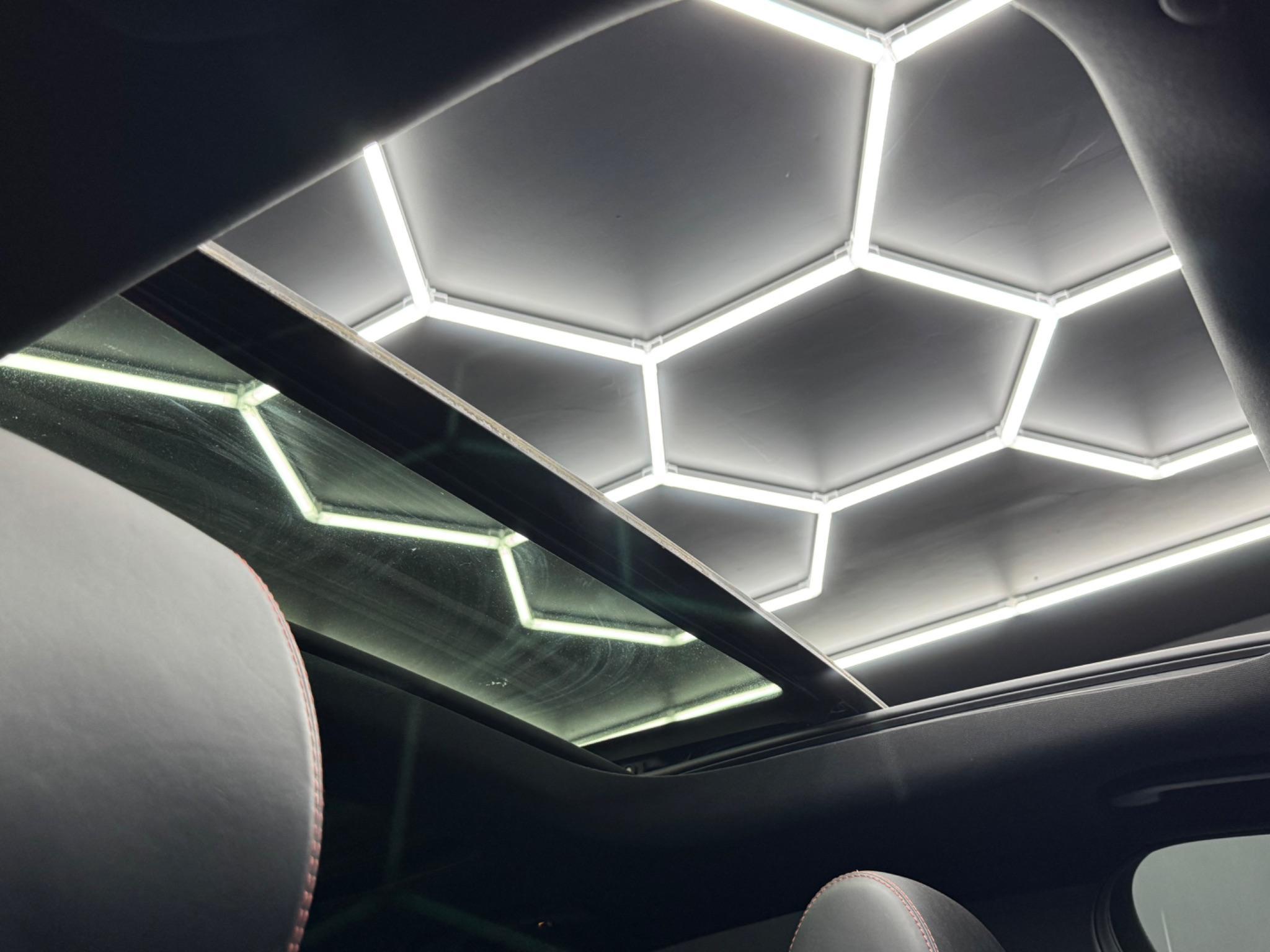 Mercedes E Class - Image 39