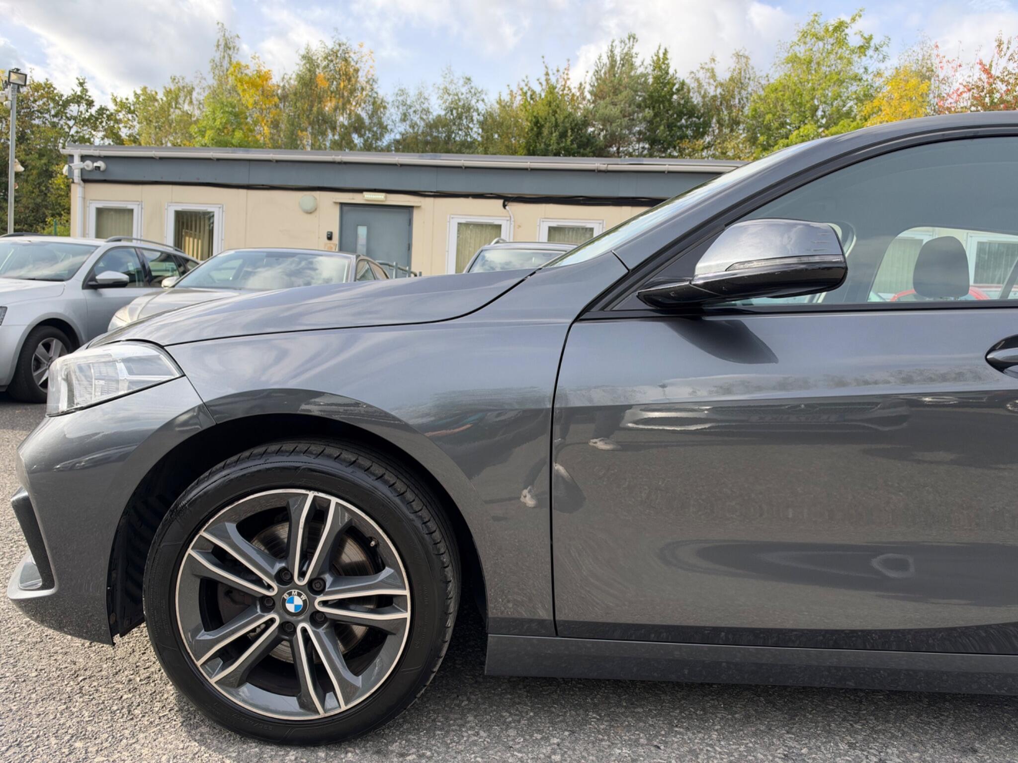 BMW 1 Series - Image 5