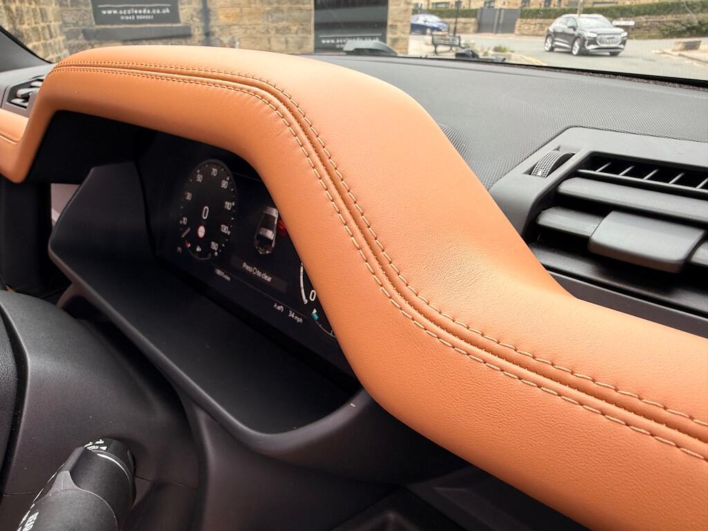 Land Rover Defender 90 - Image 47