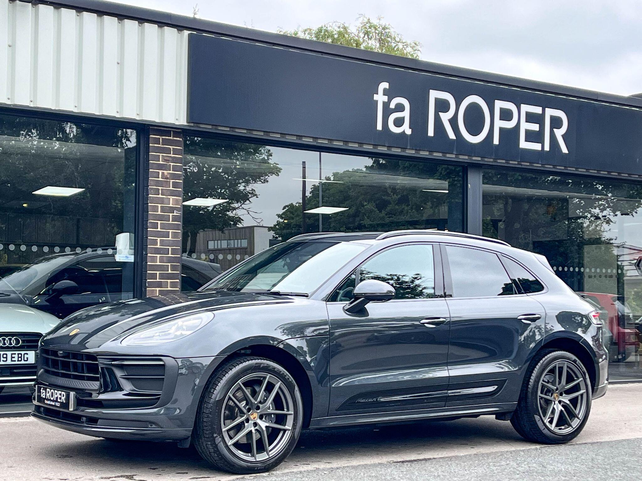 Porsche Macan - Image 2