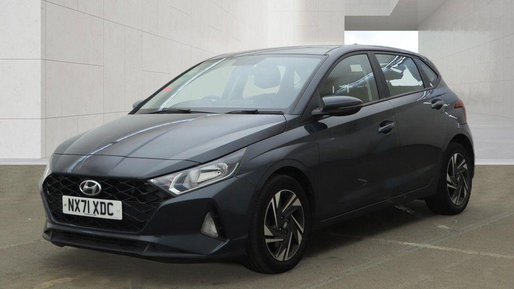 Hyundai i20 - Image 2