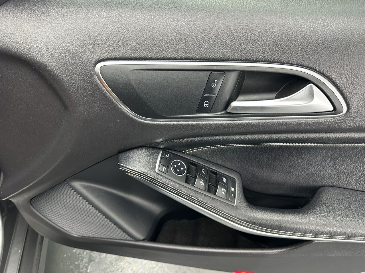 Mercedes GLA - Image 17