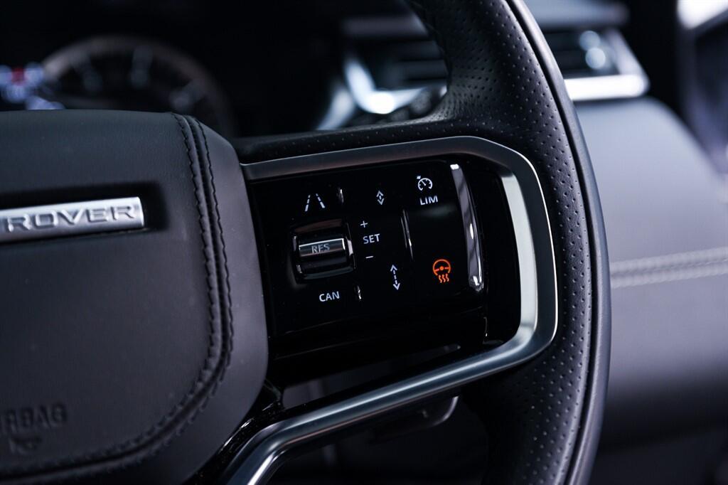 Land Rover Range Rover Velar - Image 27
