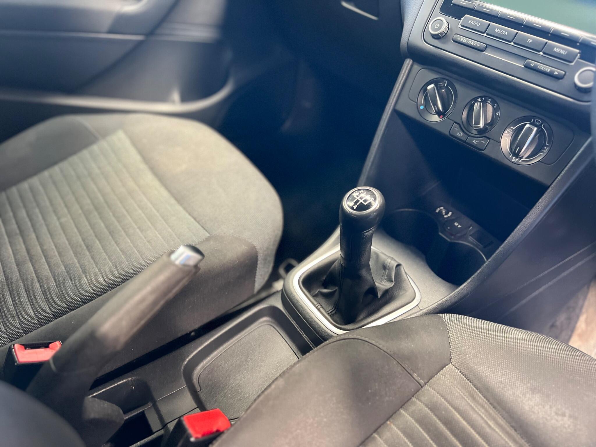 Volkswagen Polo - Image 20