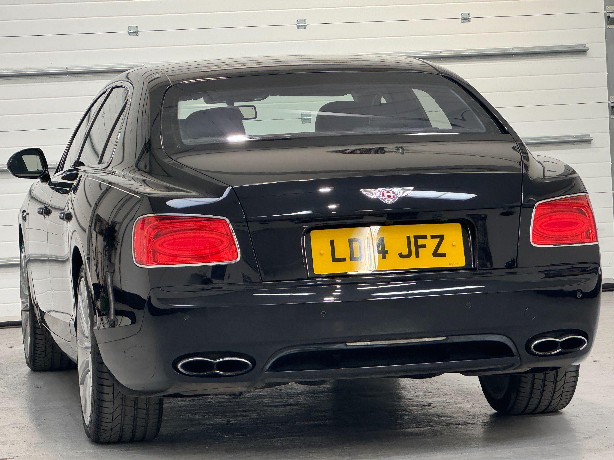 Bentley Flying Spur - Image 14