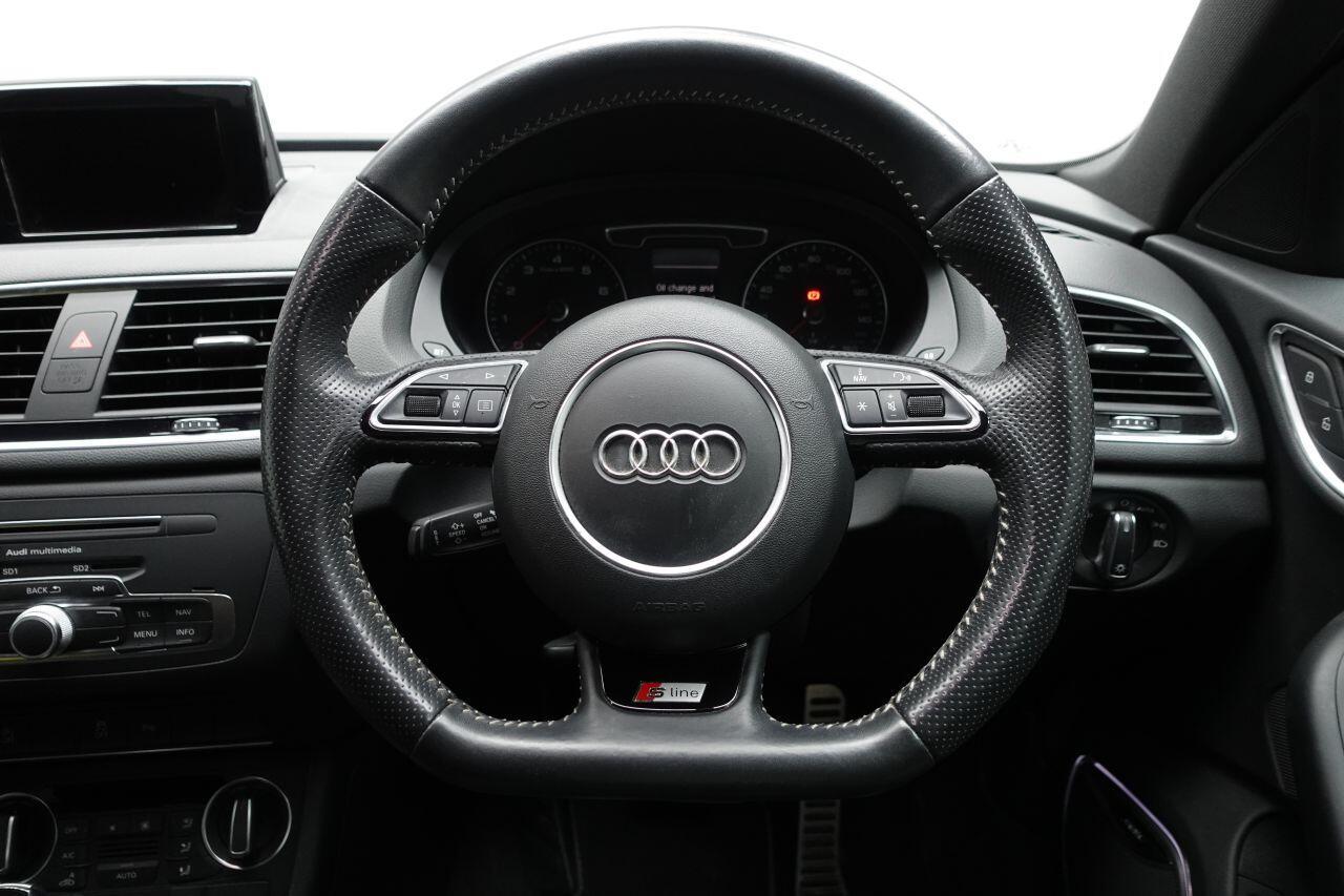 Audi Q3 - Image 32