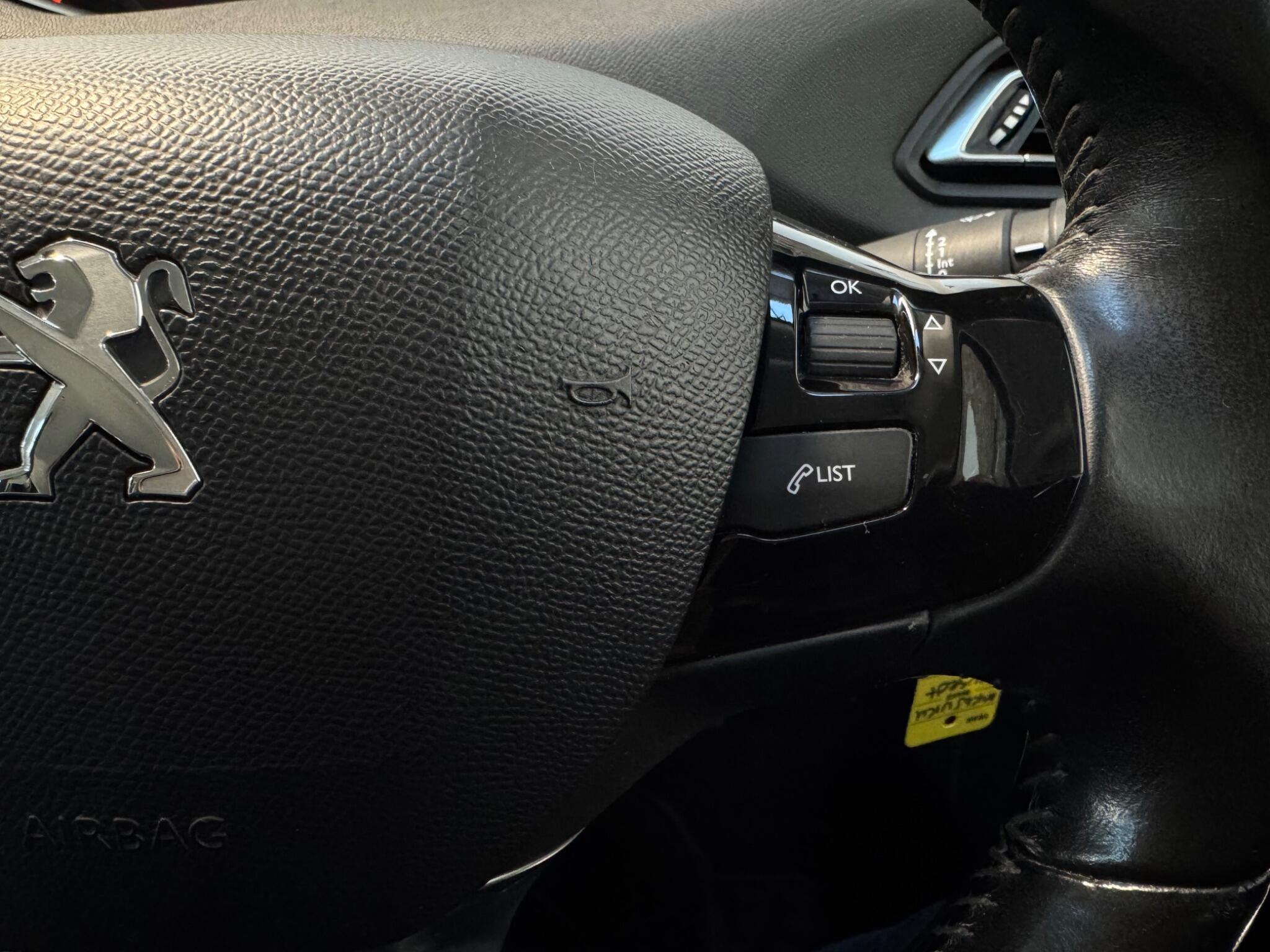 Peugeot 308 - Image 19