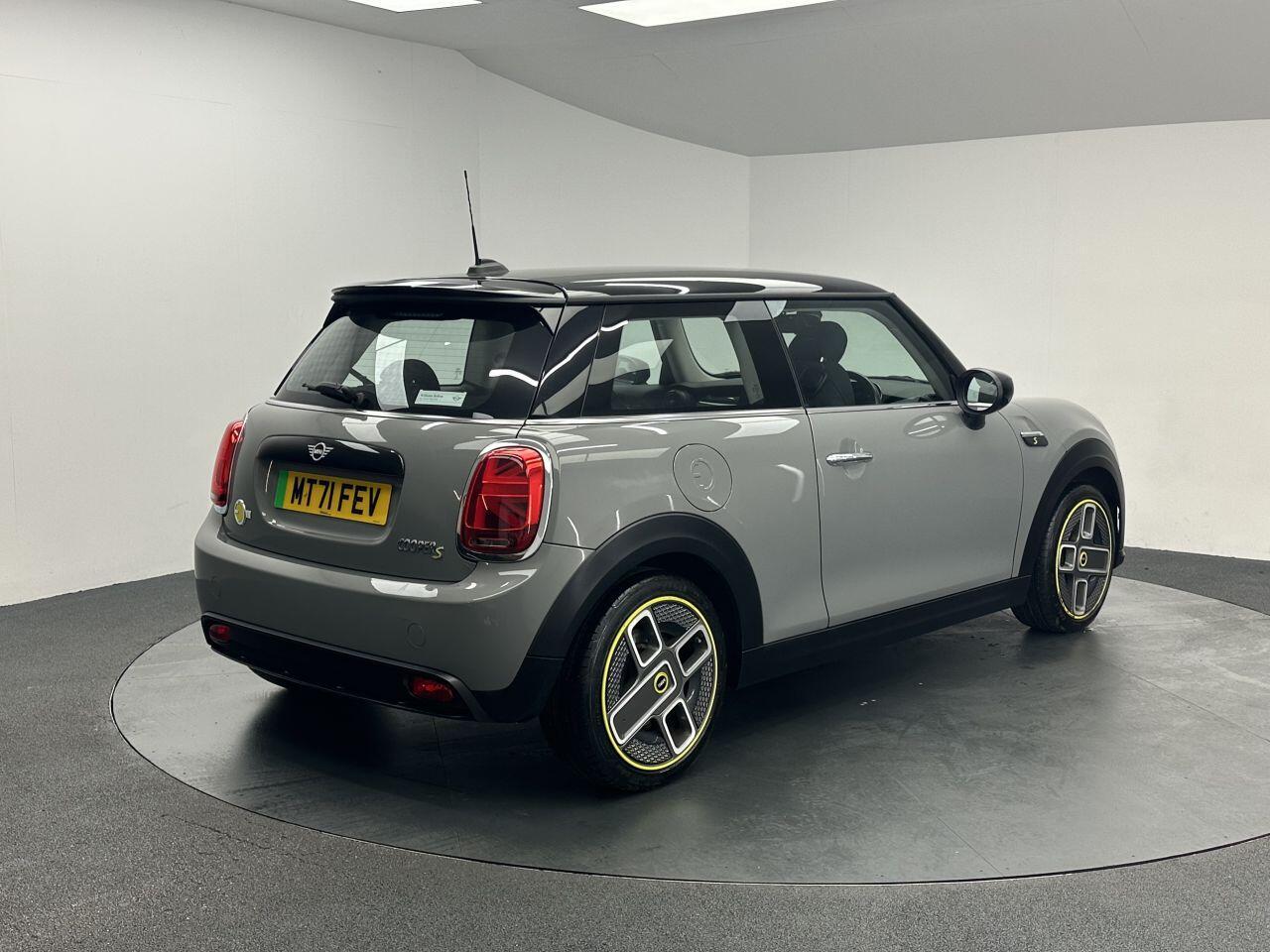 MINI Electric Hatch - Image 6