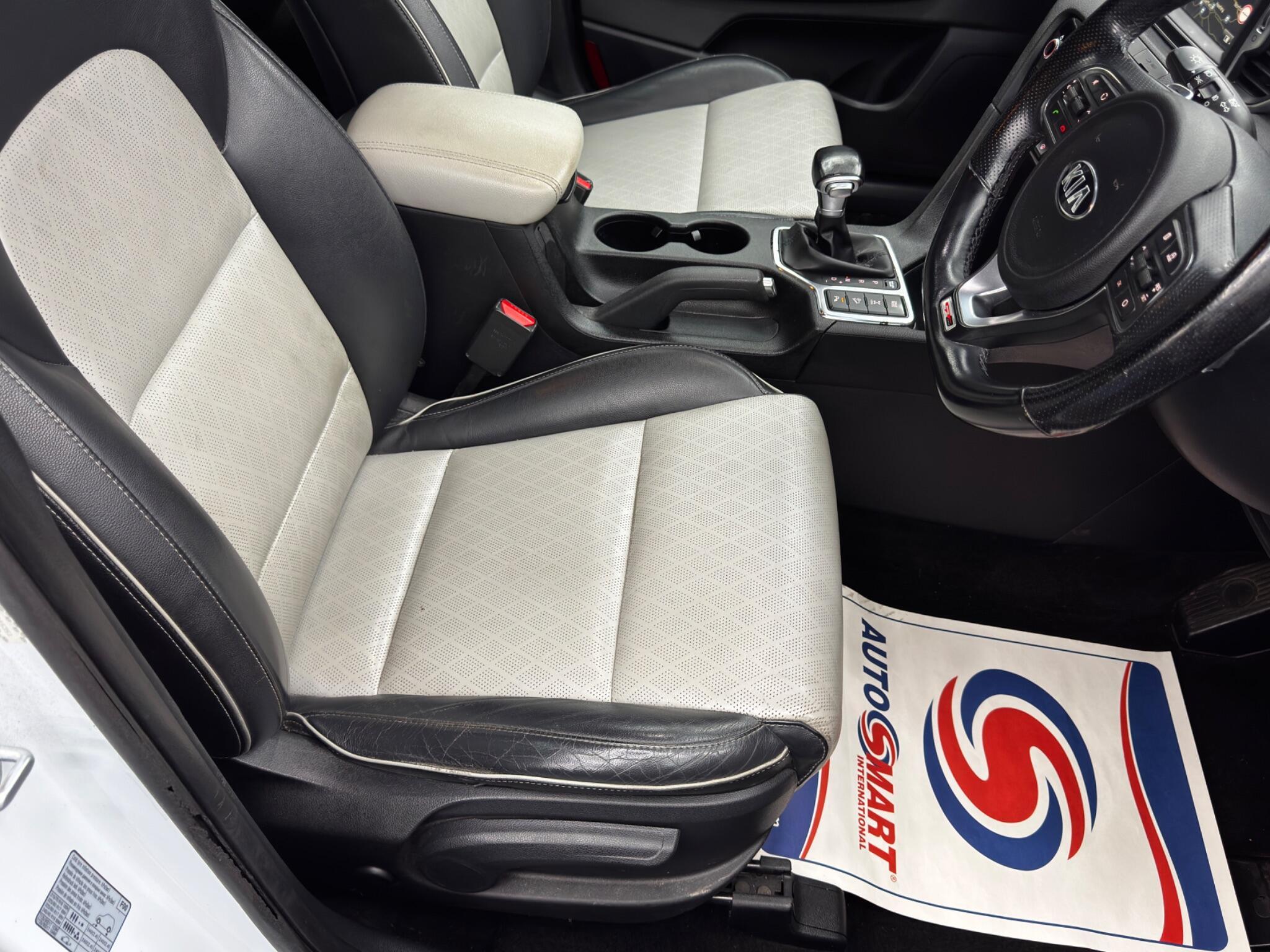 Kia Sportage - Image 13