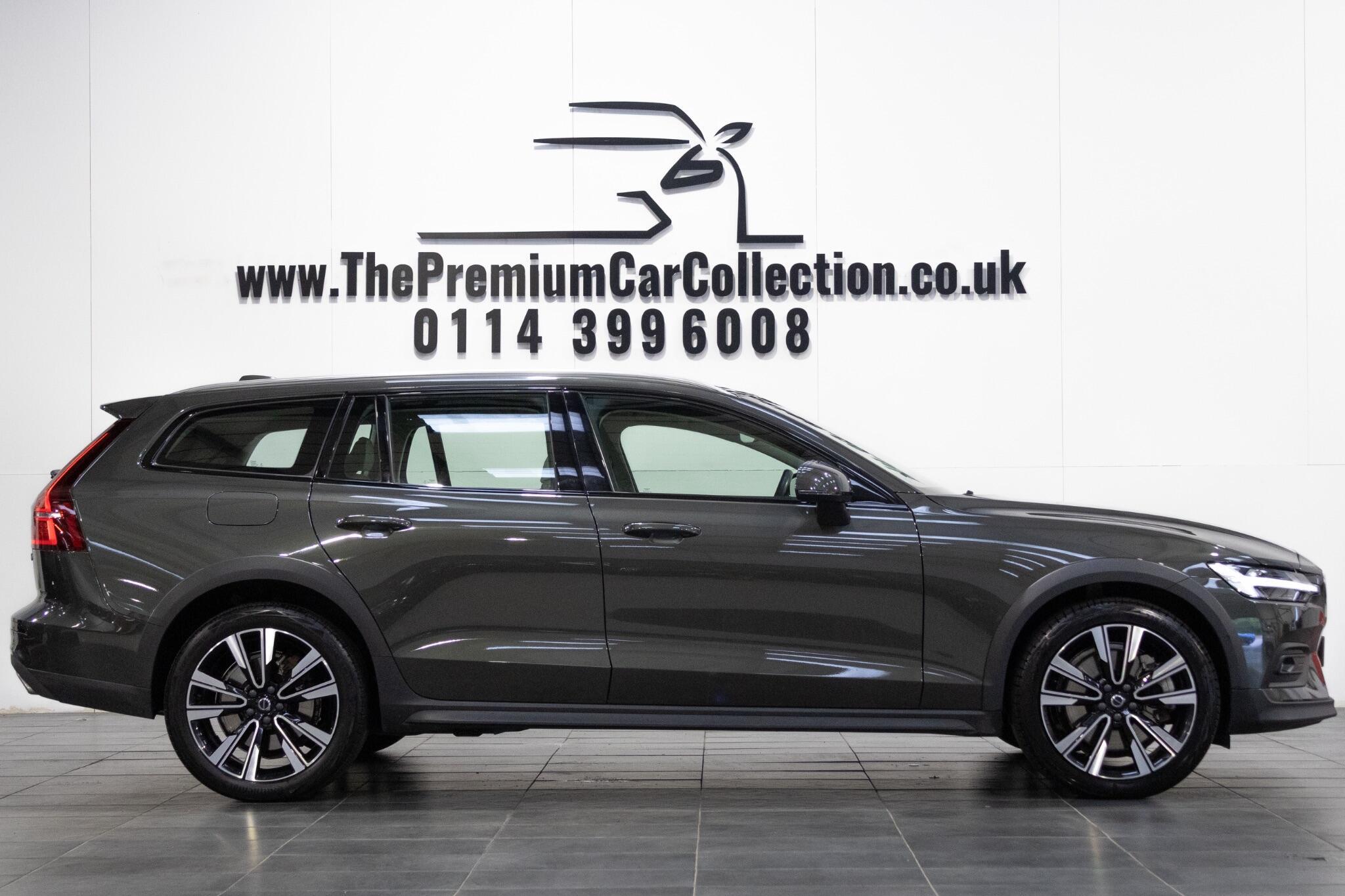 Volvo V60 CROSS COUNTRY - Image 5