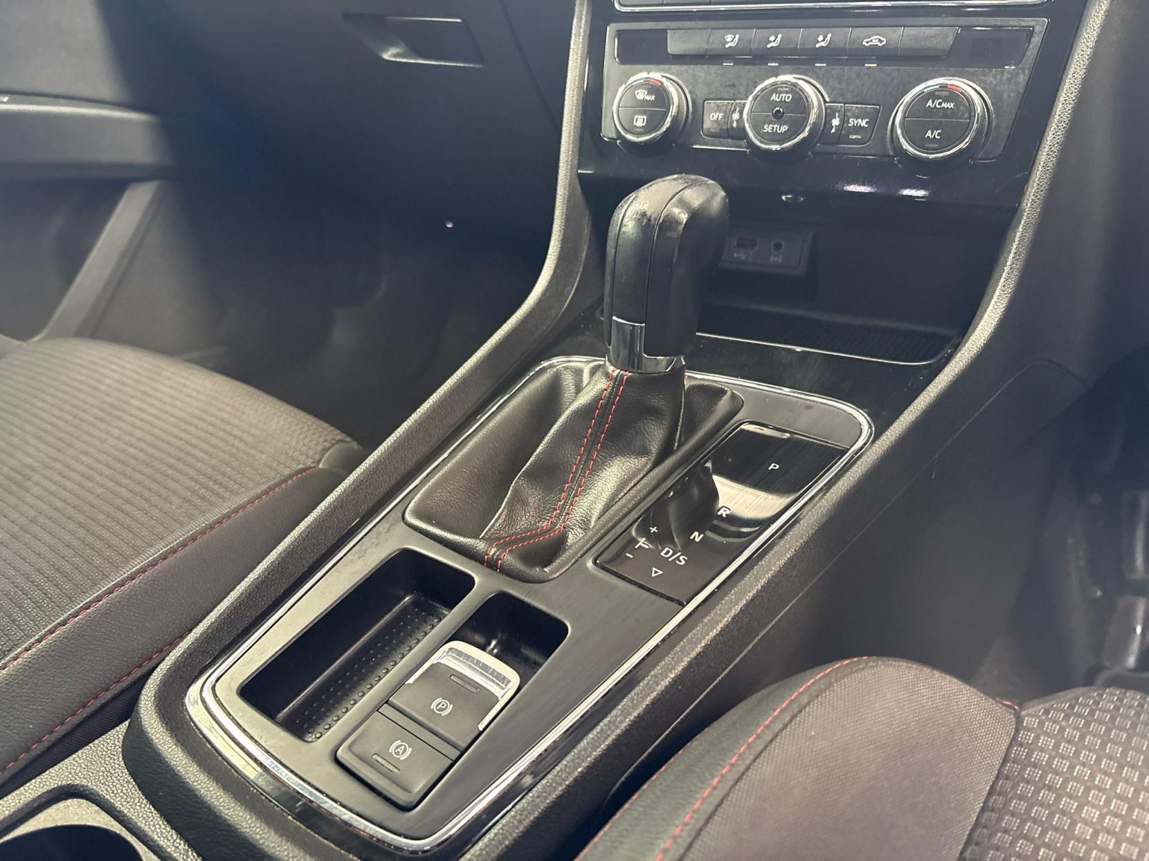 SEAT Leon - Image 19