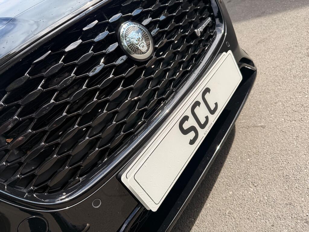 Jaguar XF - Image 20