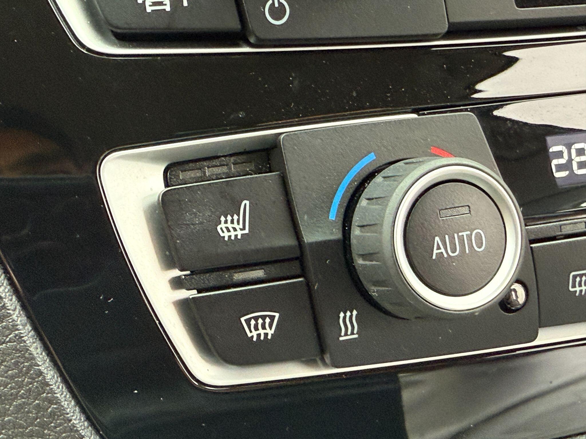 BMW 1 Series - Image 58