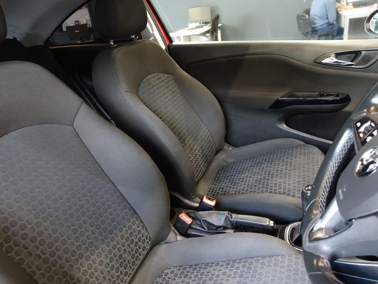 Vauxhall Corsa - Image 12