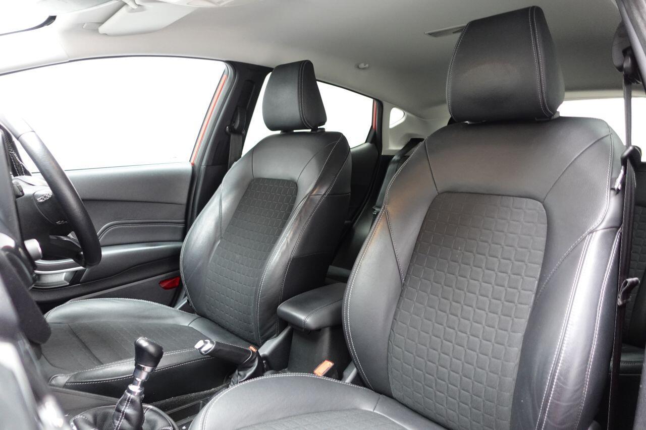 Ford Fiesta - Image 17