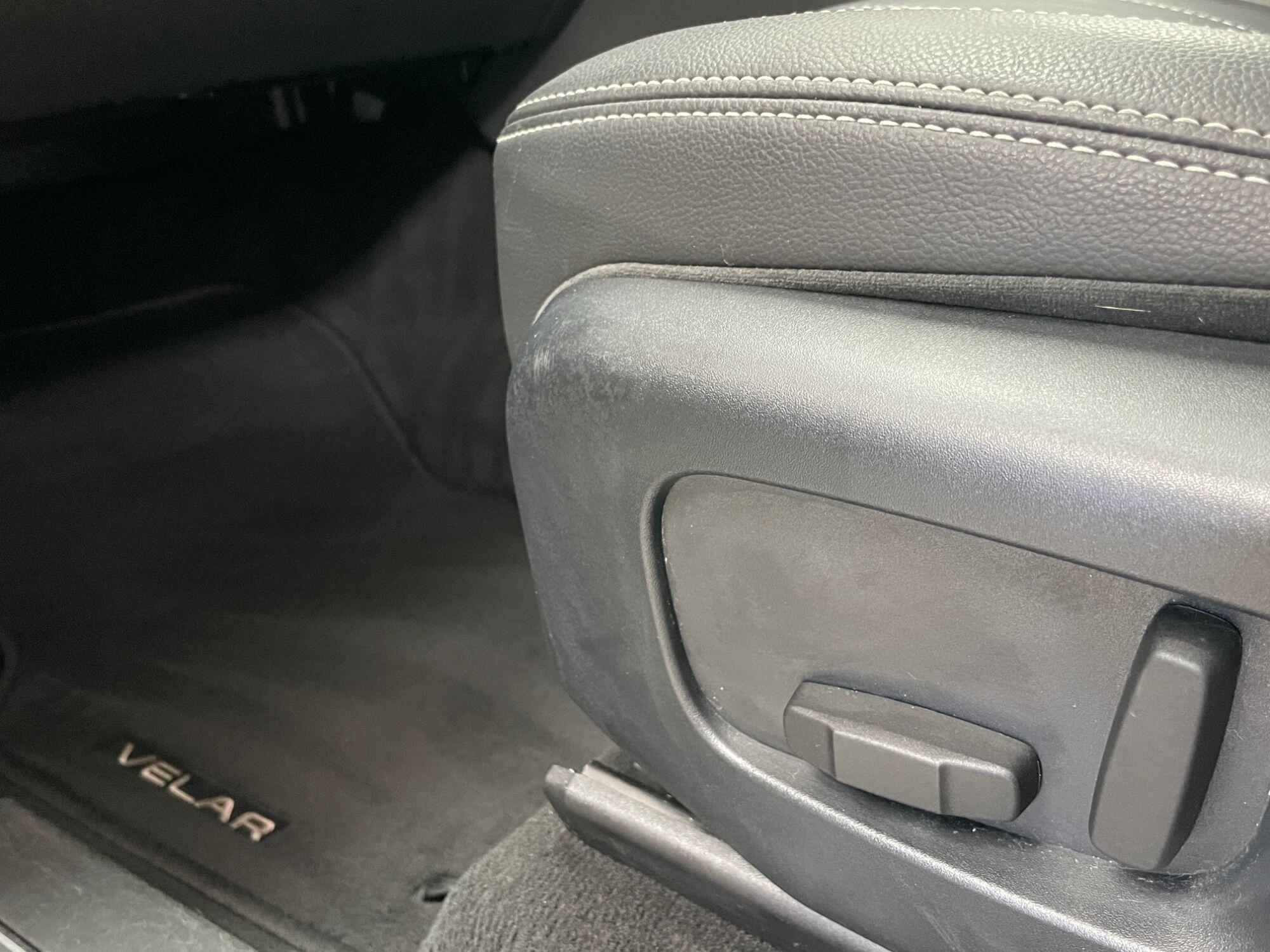 Land Rover Range Rover Velar - Image 37
