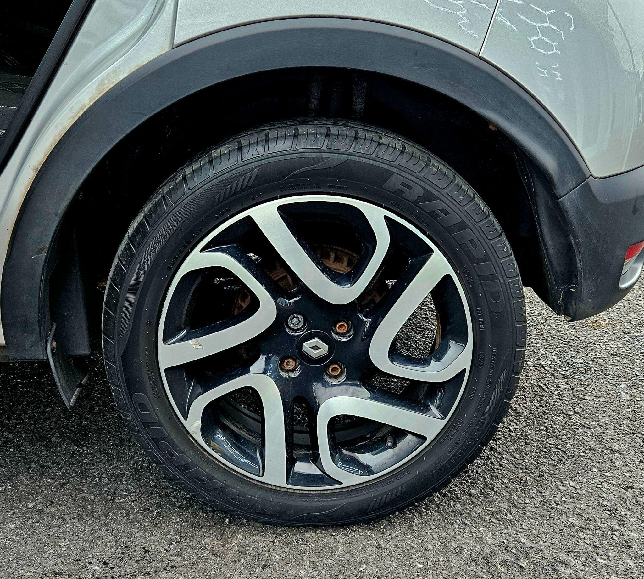 Renault Captur - Image 52