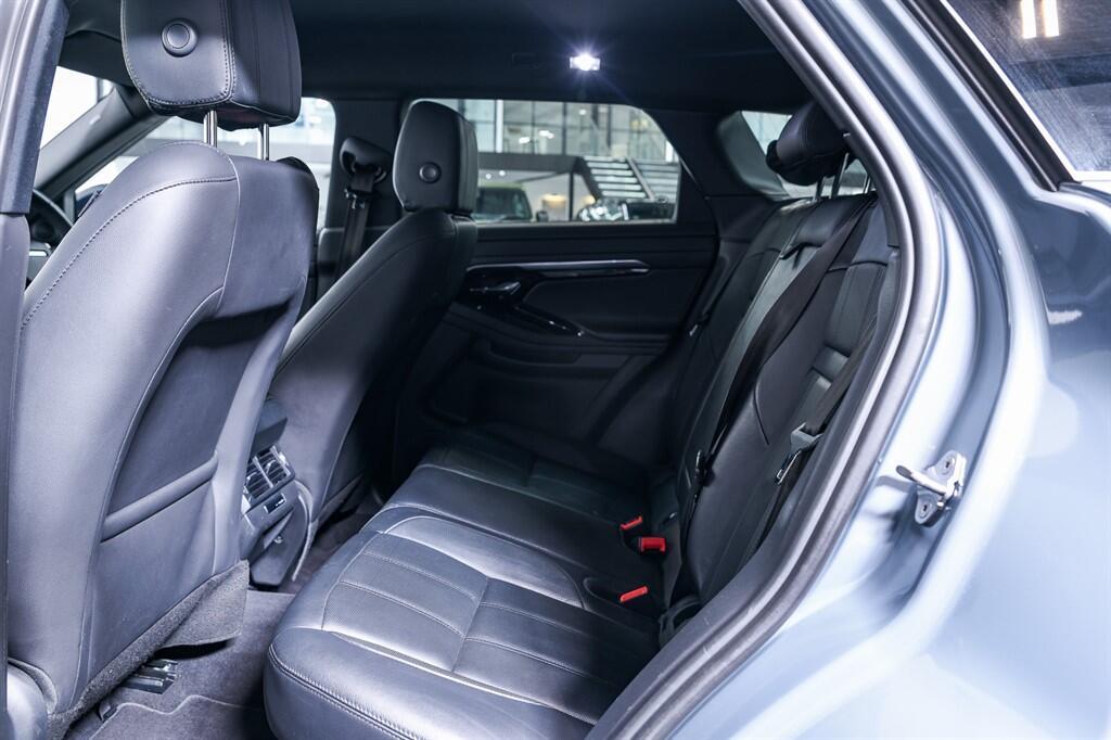 Land Rover Range Rover Evoque - Image 17