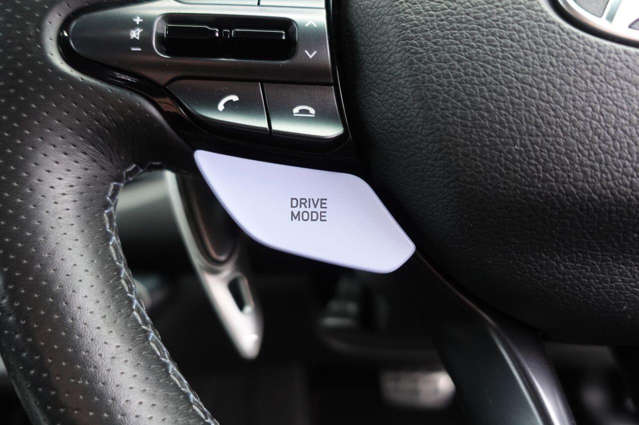 Hyundai i30 - Image 12