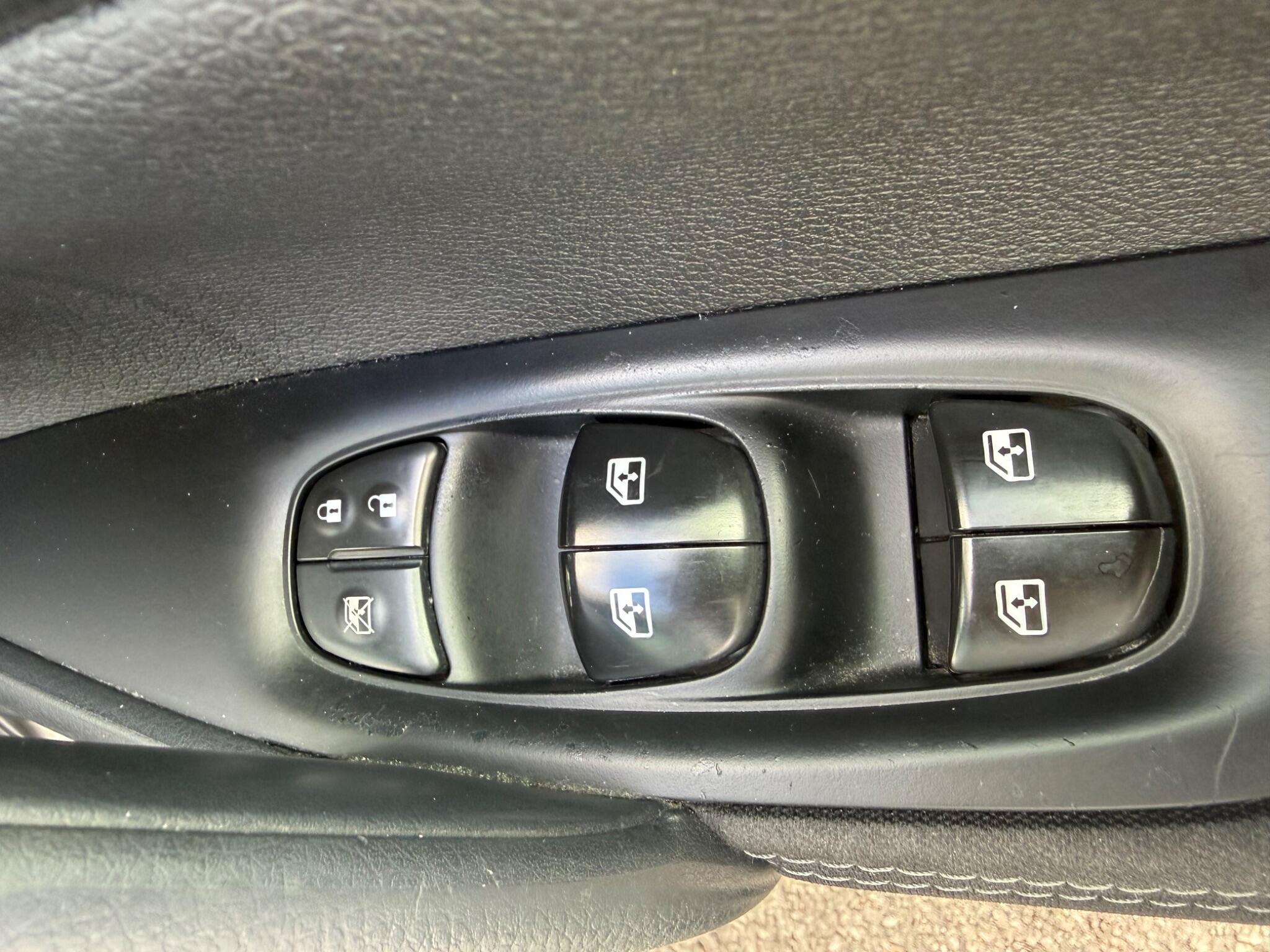 Nissan Qashqai - Image 44