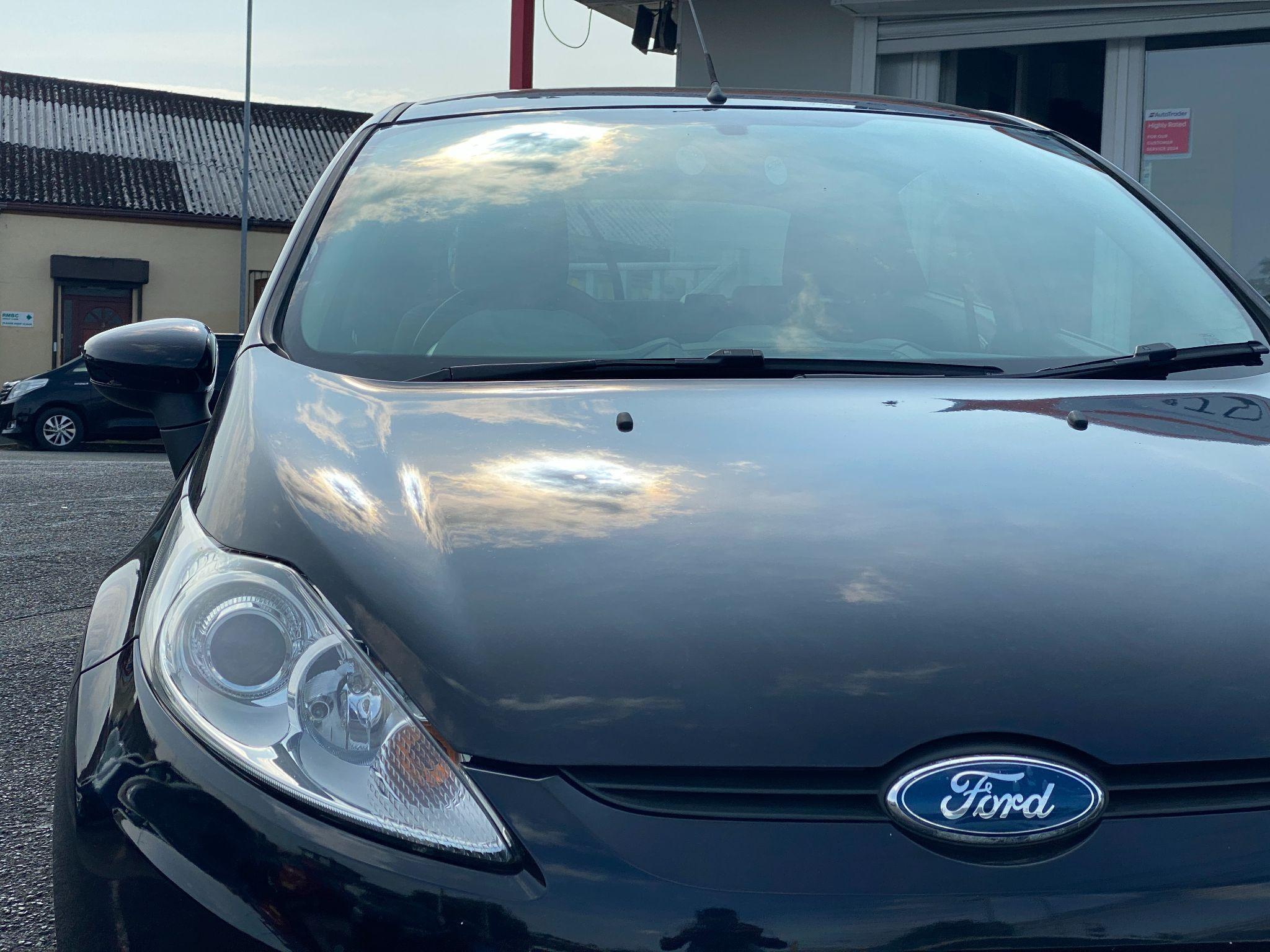 Ford Fiesta - Image 11