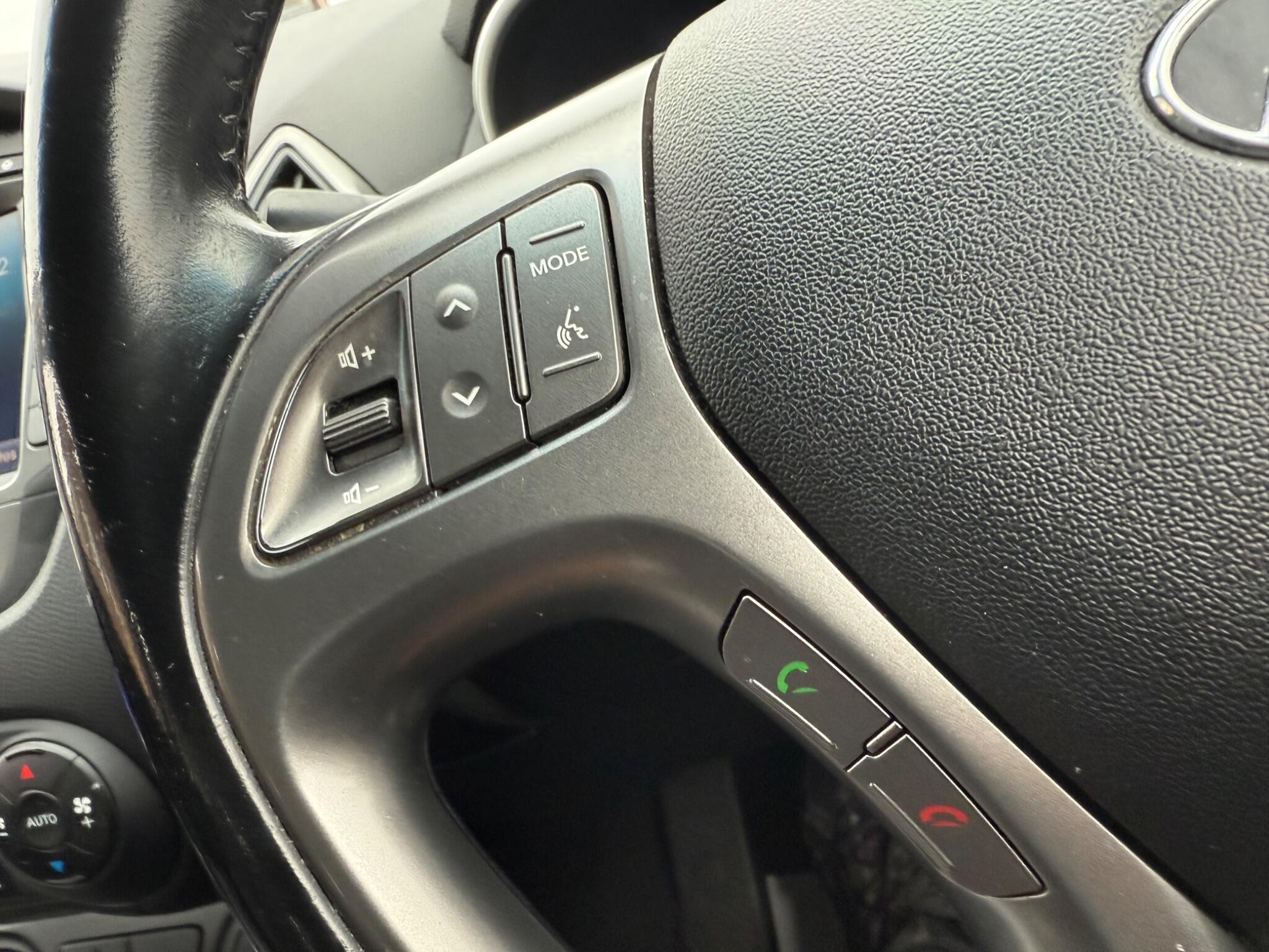 Hyundai ix35 - Image 18