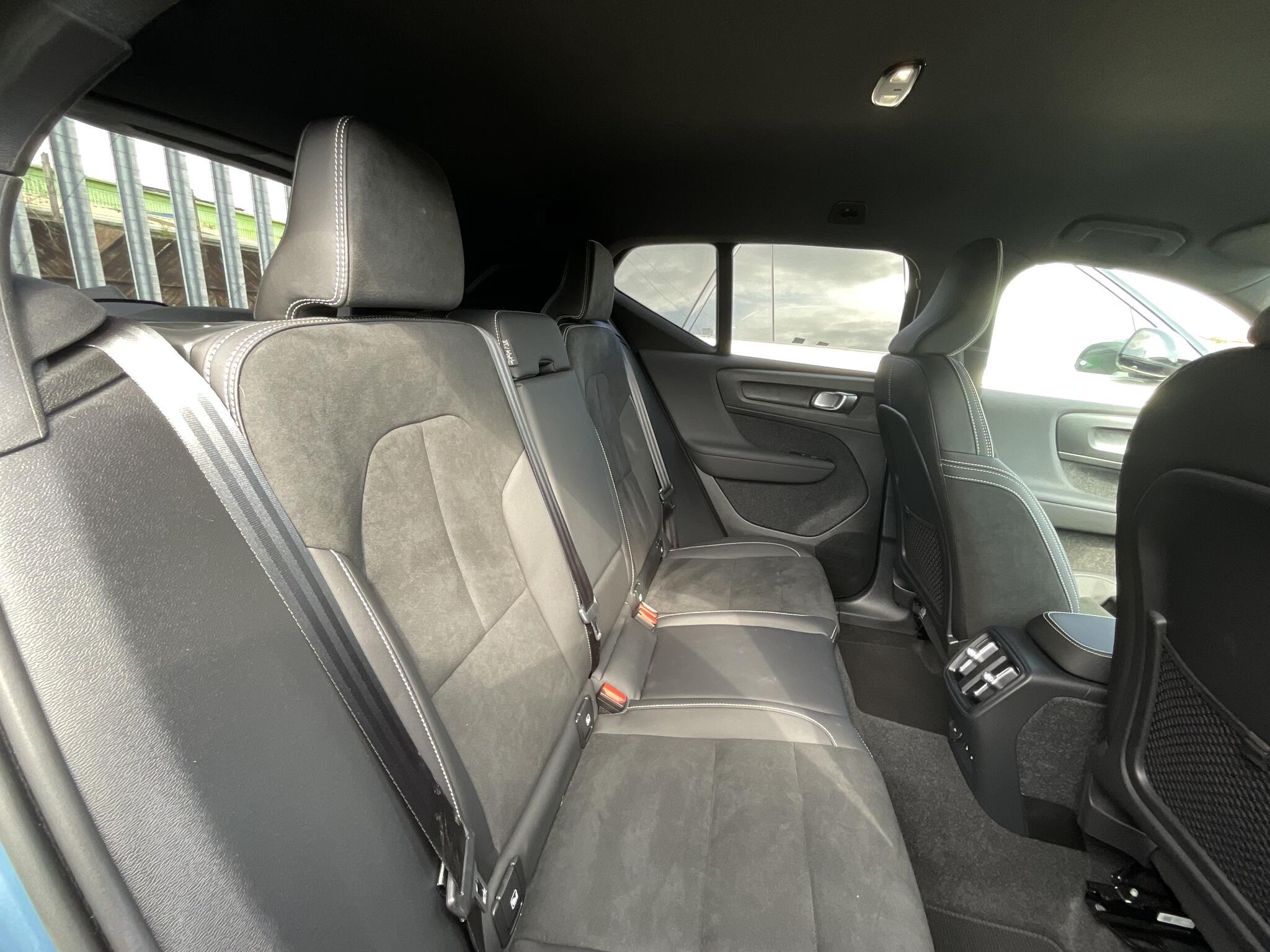 Volvo XC40 - Image 9