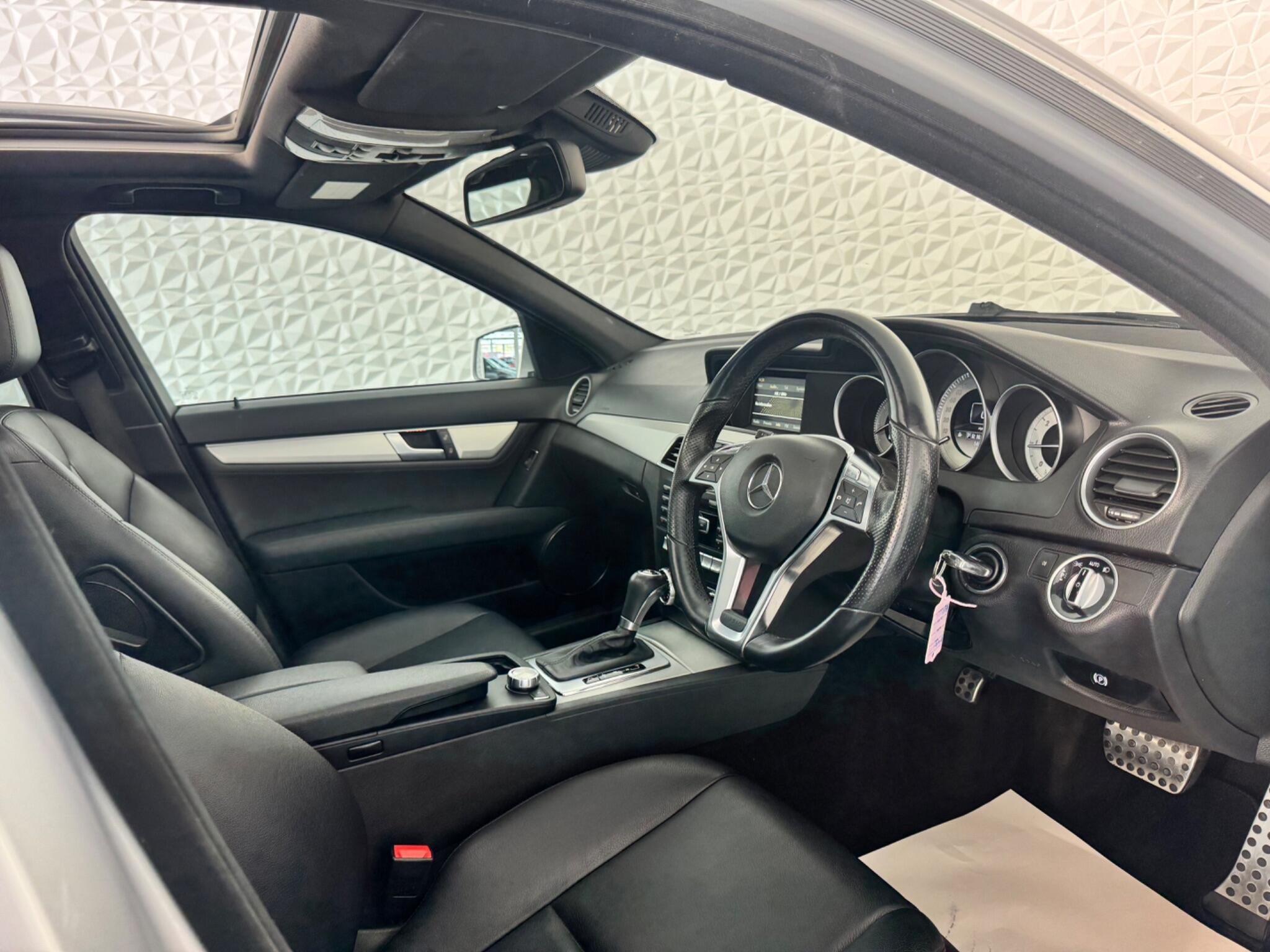 Mercedes C Class - Image 27