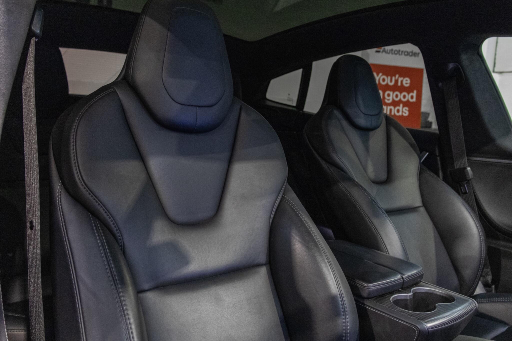 Tesla Model S - Image 15