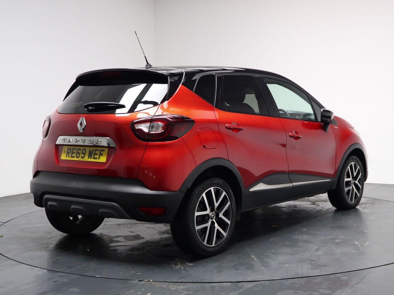 Renault Captur - Image 12