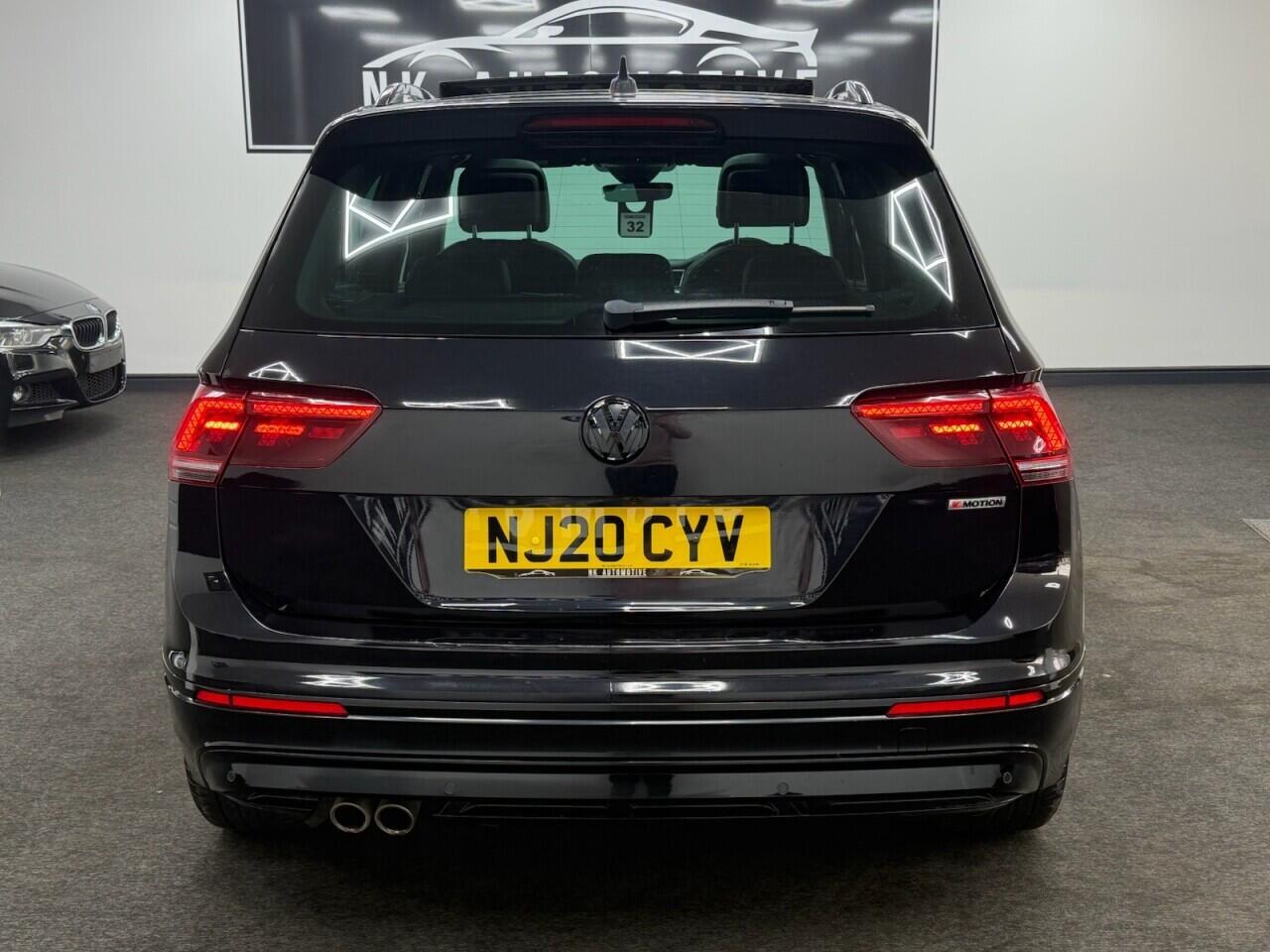 Volkswagen Tiguan - Image 7