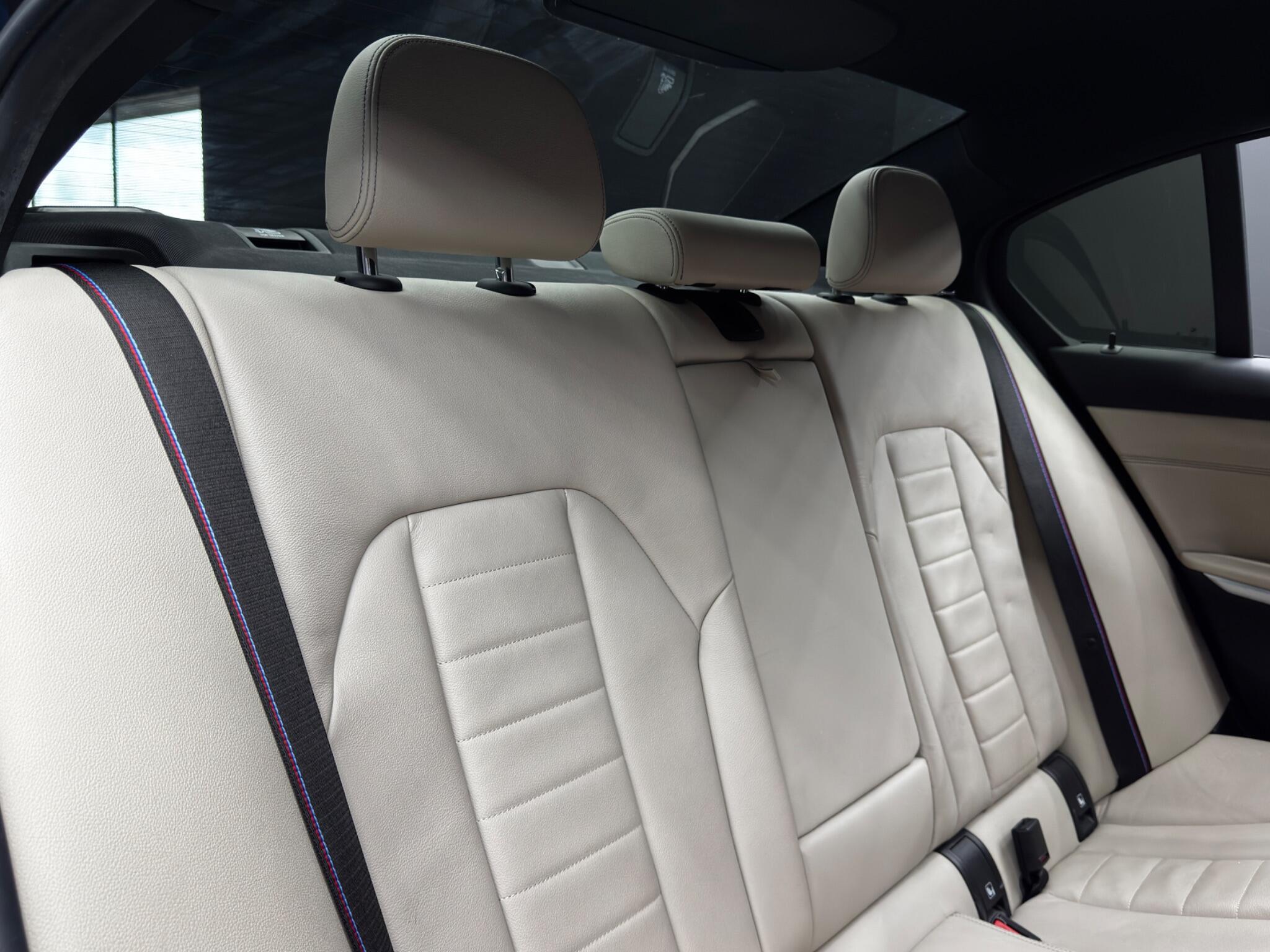 BMW 3 Series - Image 14