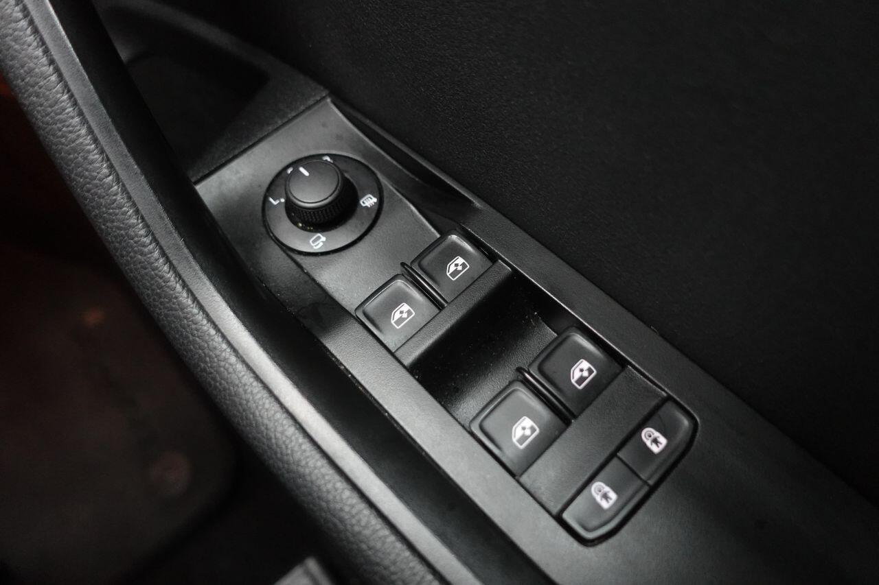 Skoda Superb - Image 51