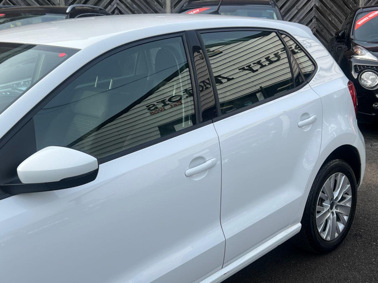 Volkswagen Polo - Image 18