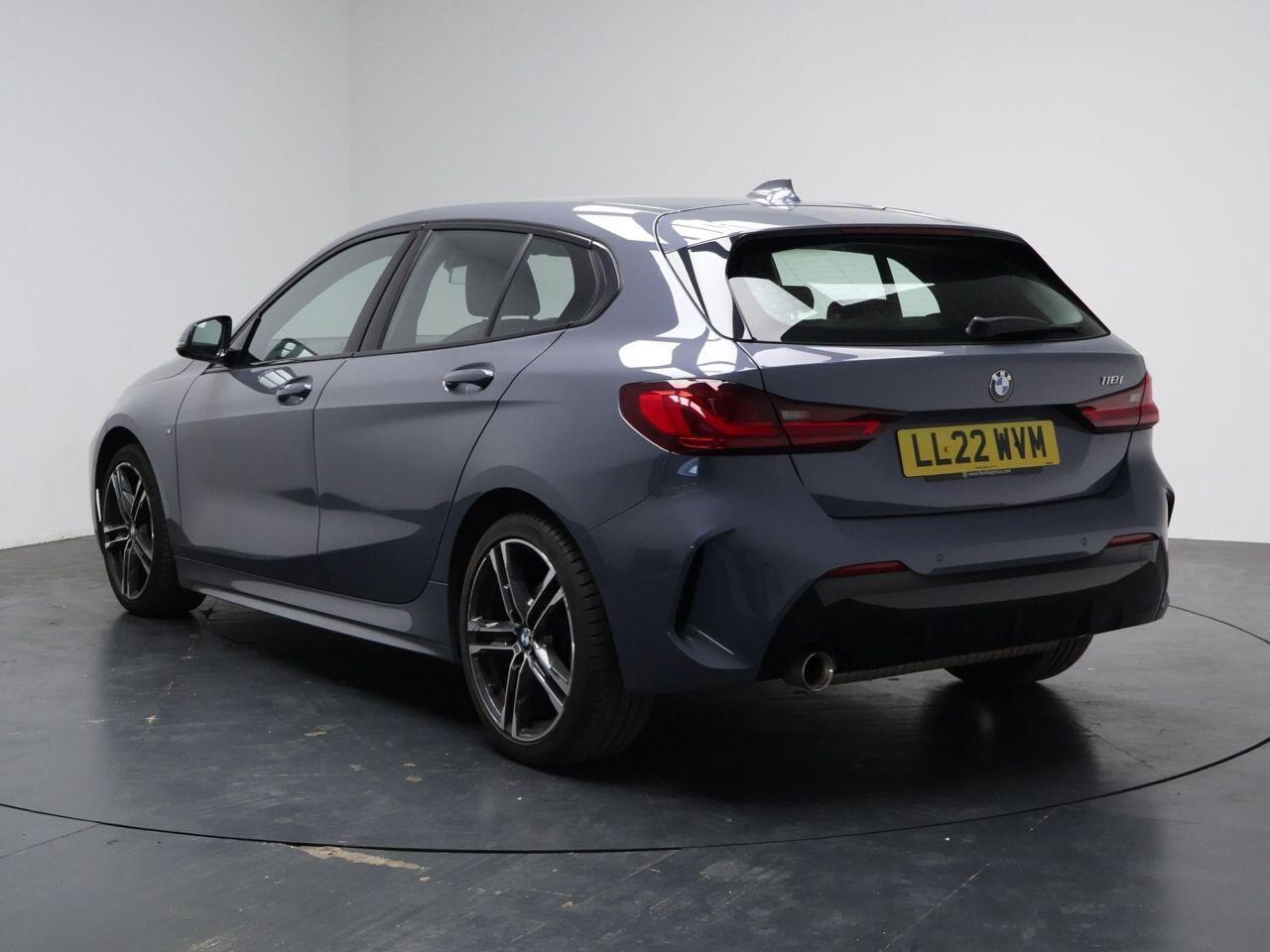 BMW 1 Series - Image 9