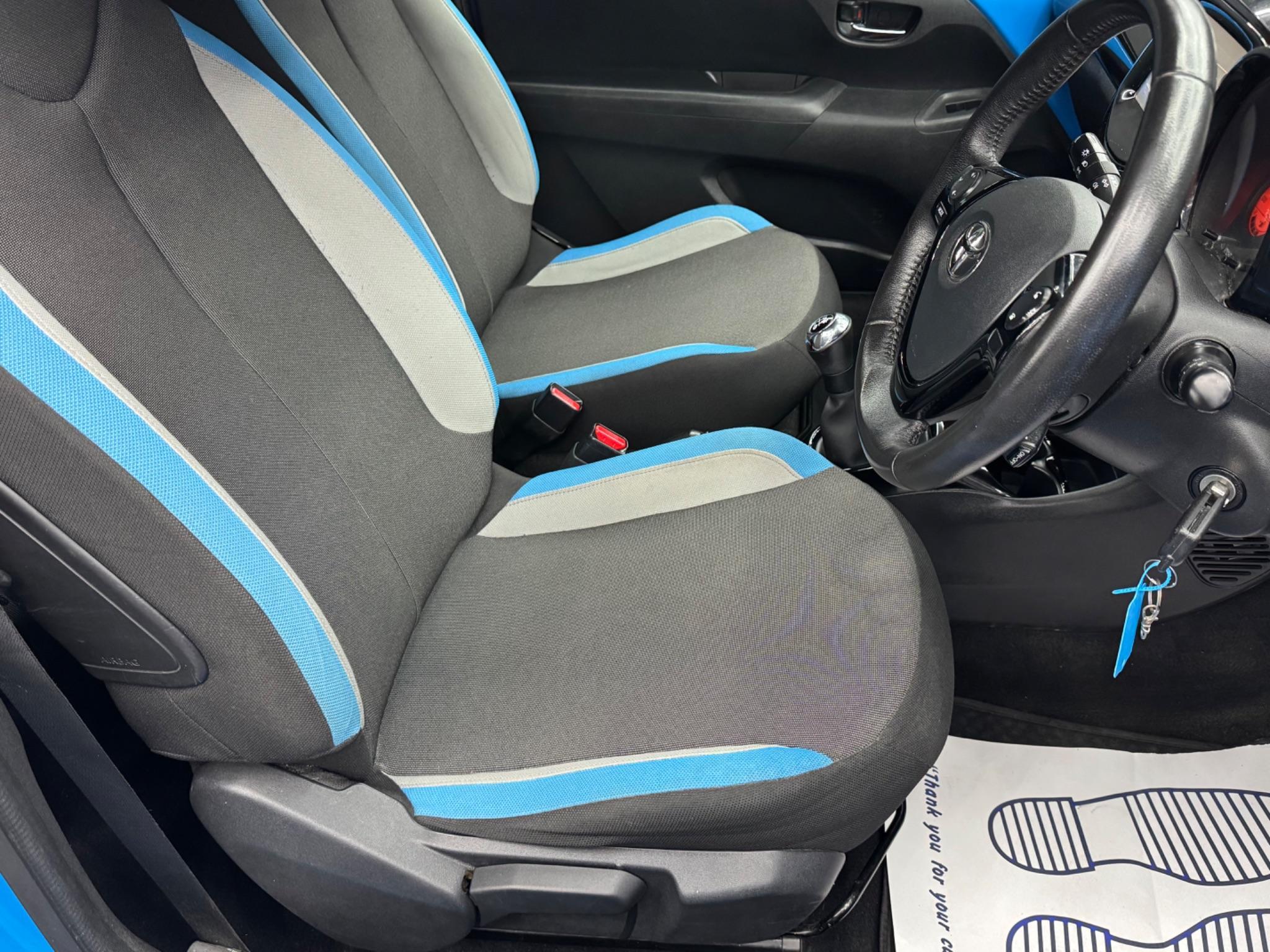 Toyota Aygo - Image 13