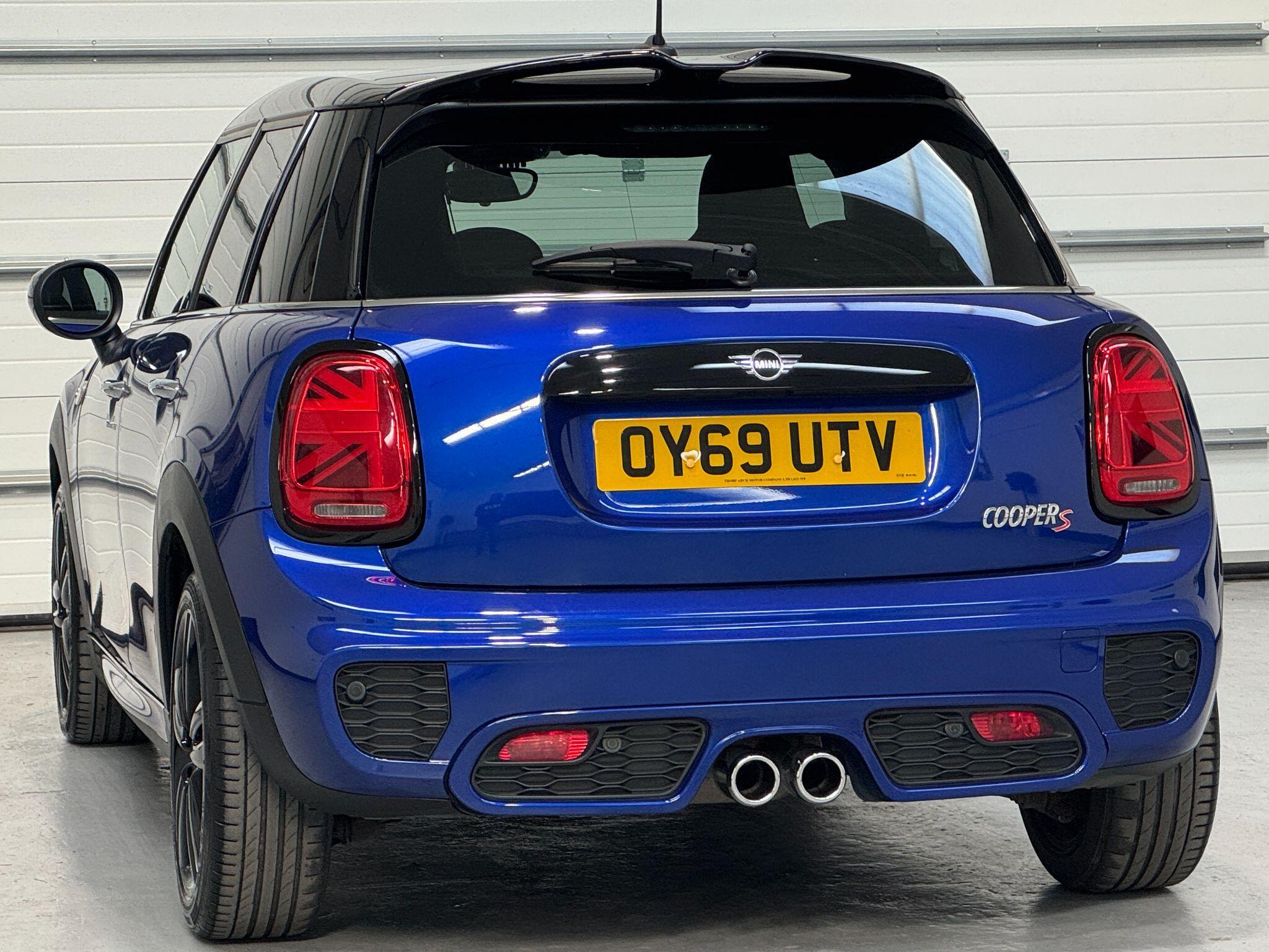 MINI Hatch - Image 14