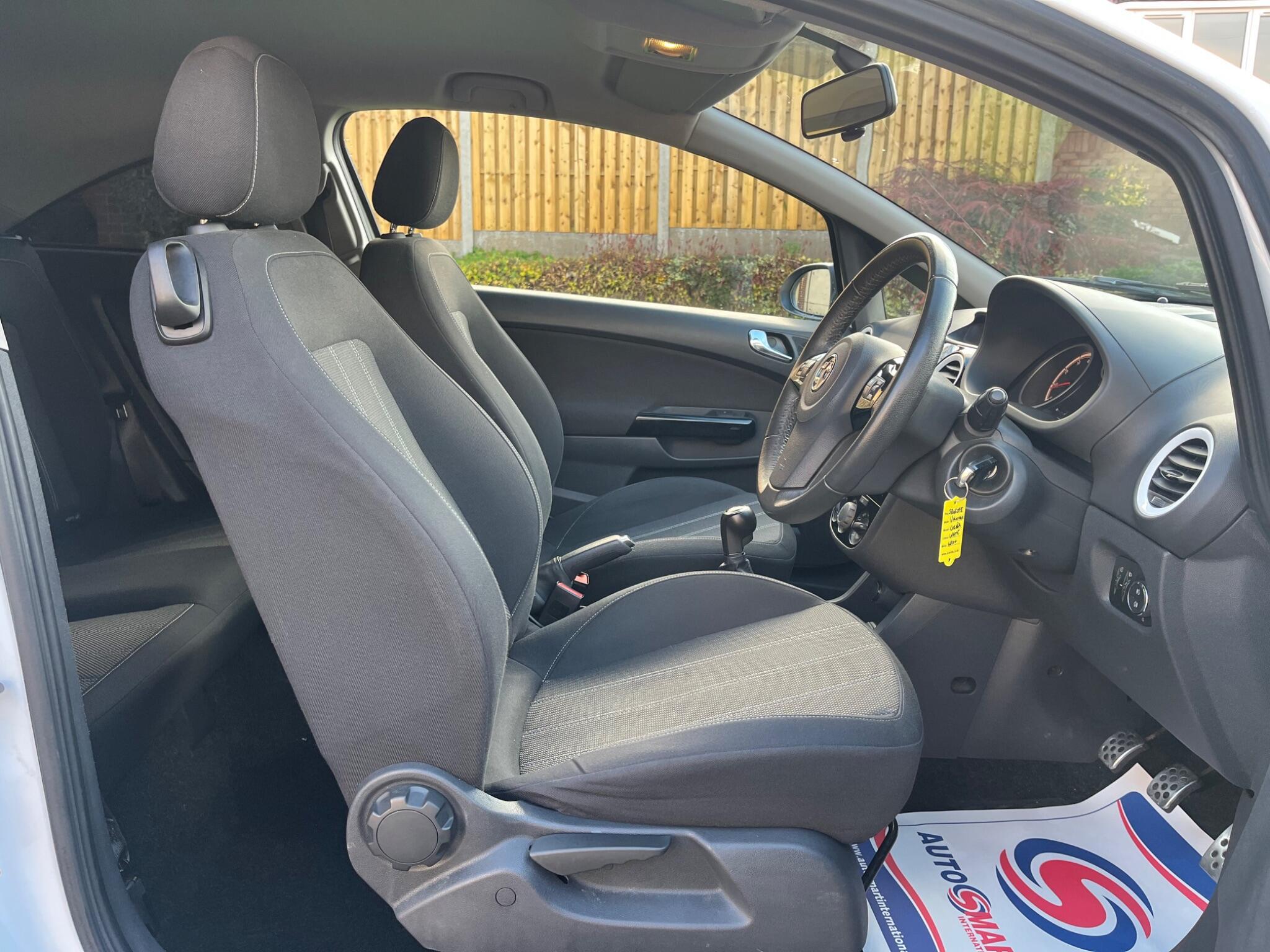 Vauxhall Corsa - Image 12